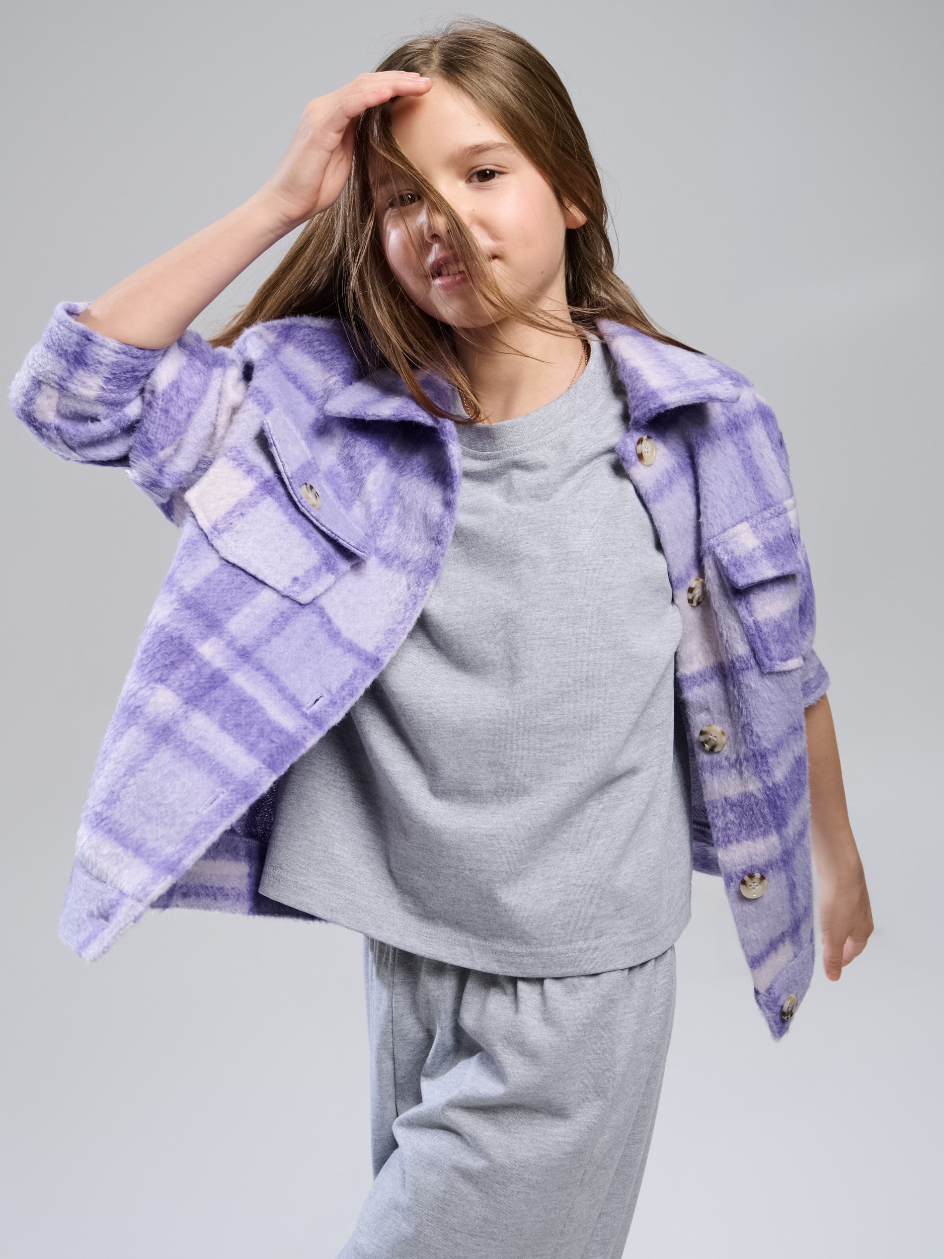 Sinsay - Kurtka koszulowa w kratę z ozdobnymi guzikami - wielobarwny