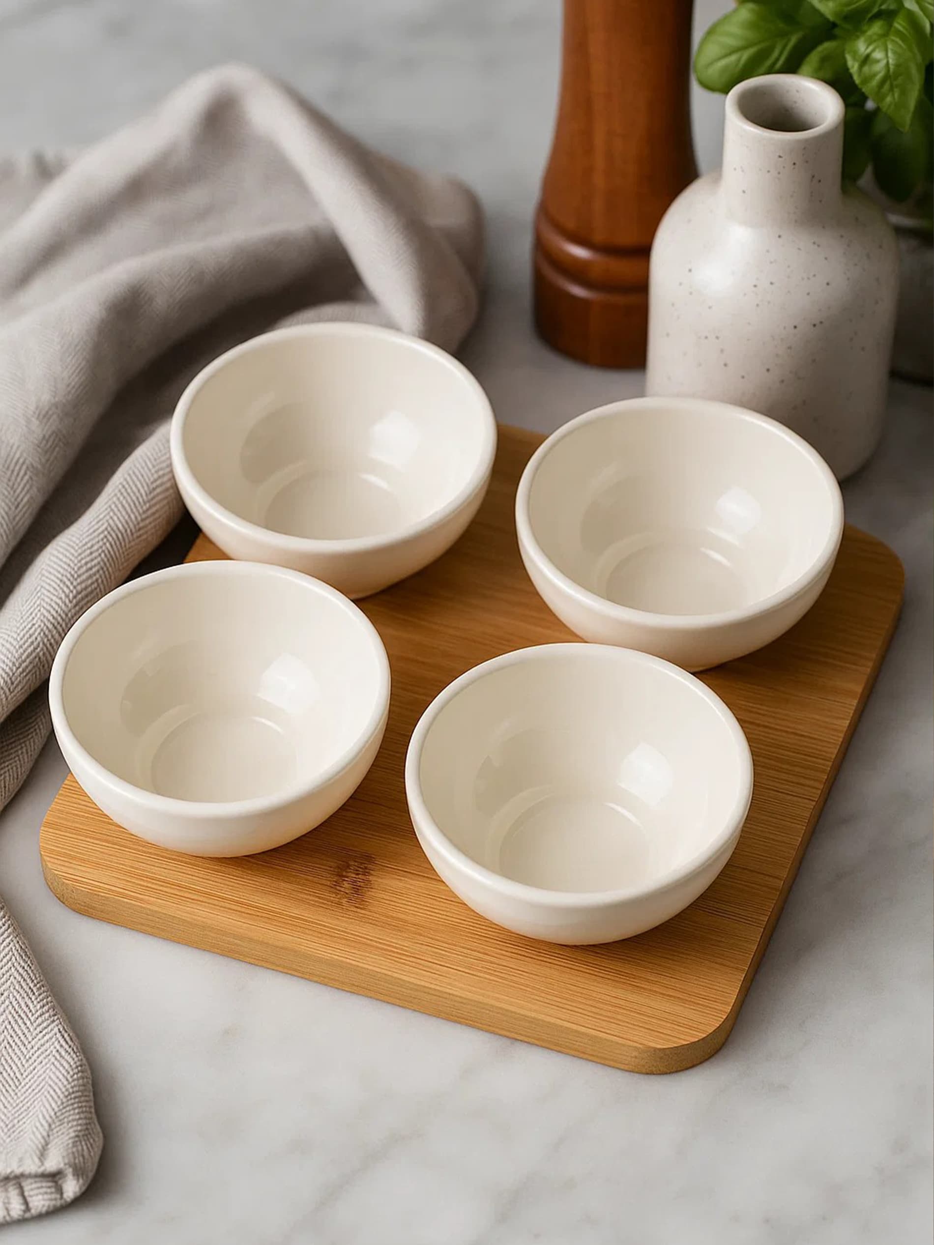 Sinsay - Δίσκος σερβιρίσματος με τέσσερα μπολάκια - μπεζ φωτογραφία