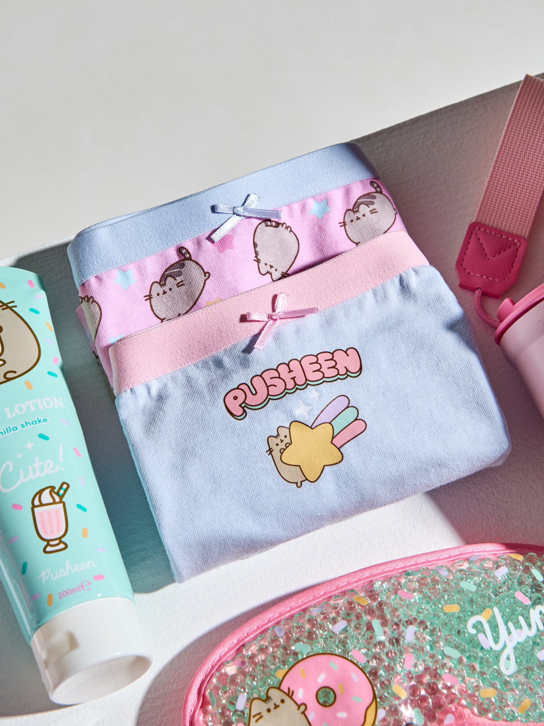 Sinsay - Bokserki 2 pack Pusheen the Cat - błękitny