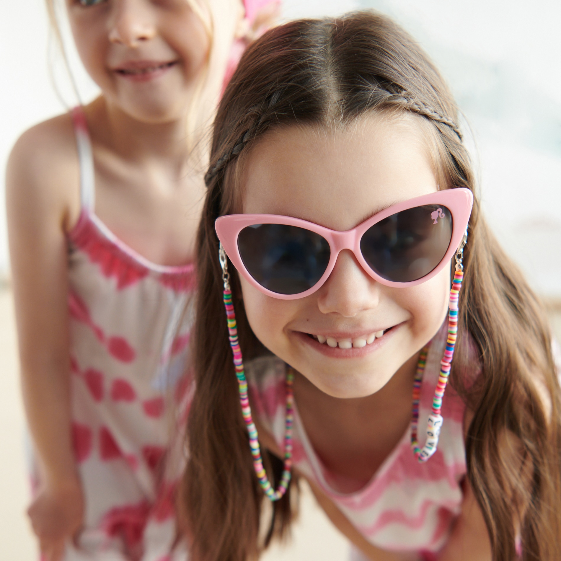 Levně Sinsay - Sluneční brýle Barbie - Růžová