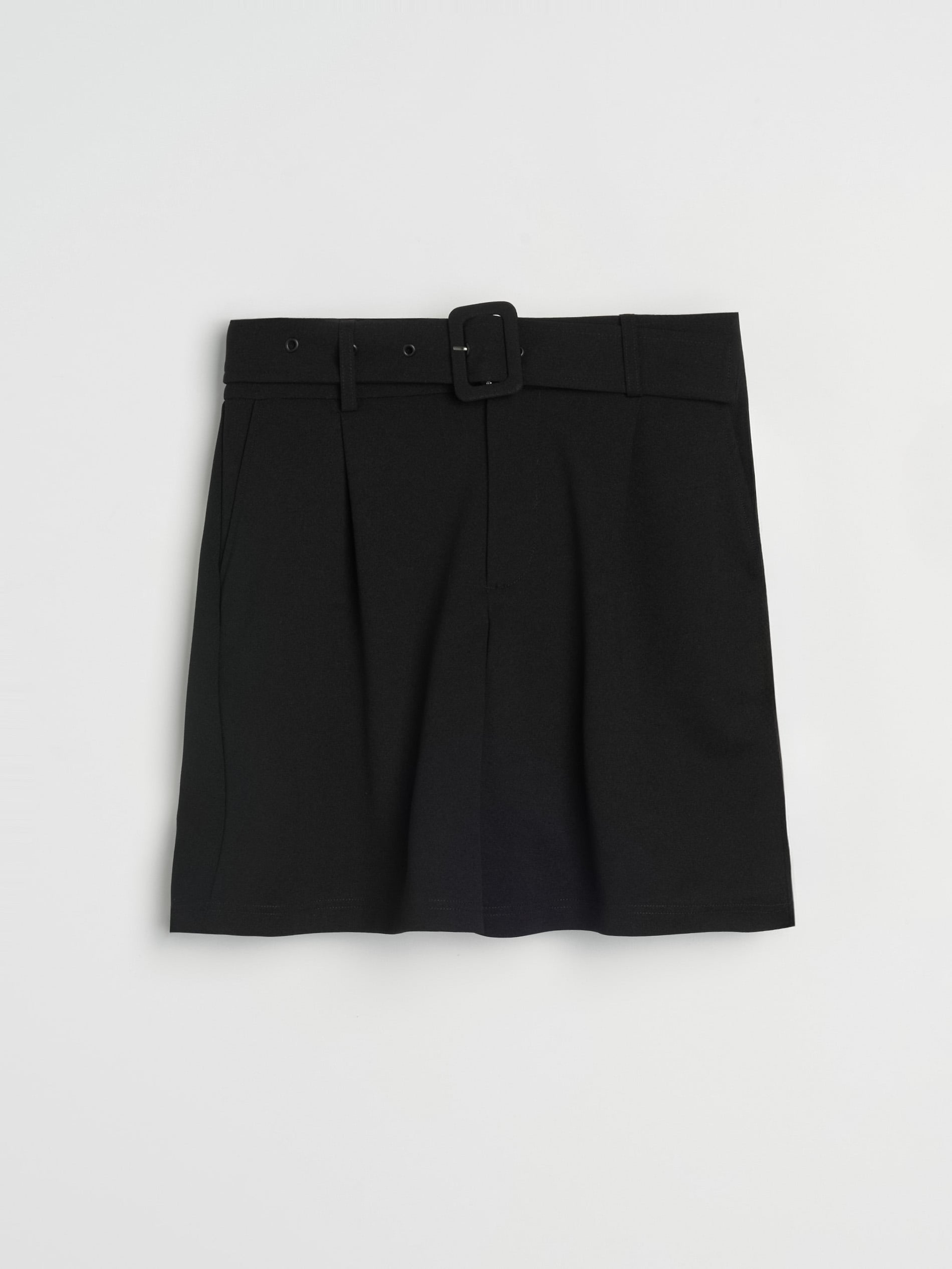 Sinsay - Σορτς με δετή ζώνη στη μέση - μαυρο φωτογραφία