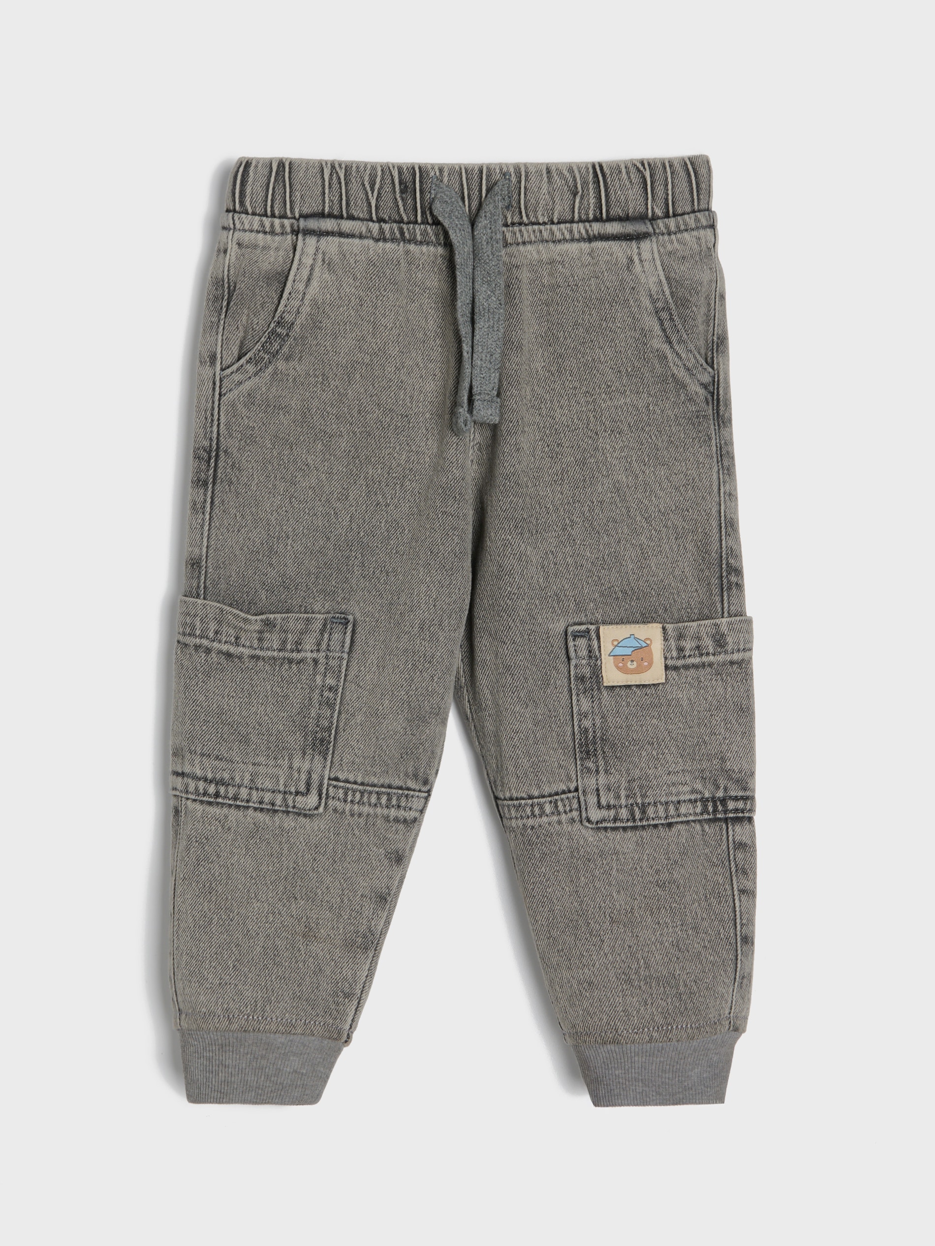 Sinsay - Jeansy jogger z efektem sprania - beżowy