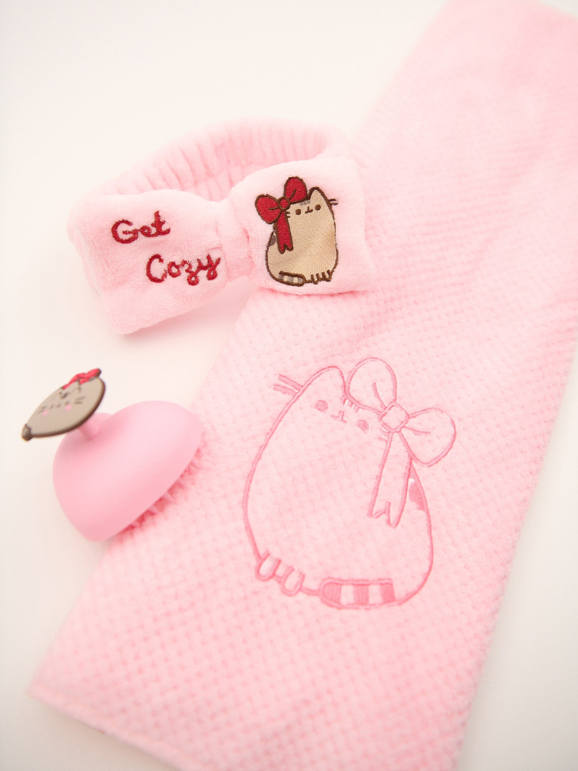 Sinsay - Πετσέτα Pusheen The Cat - ροζ φωτογραφία