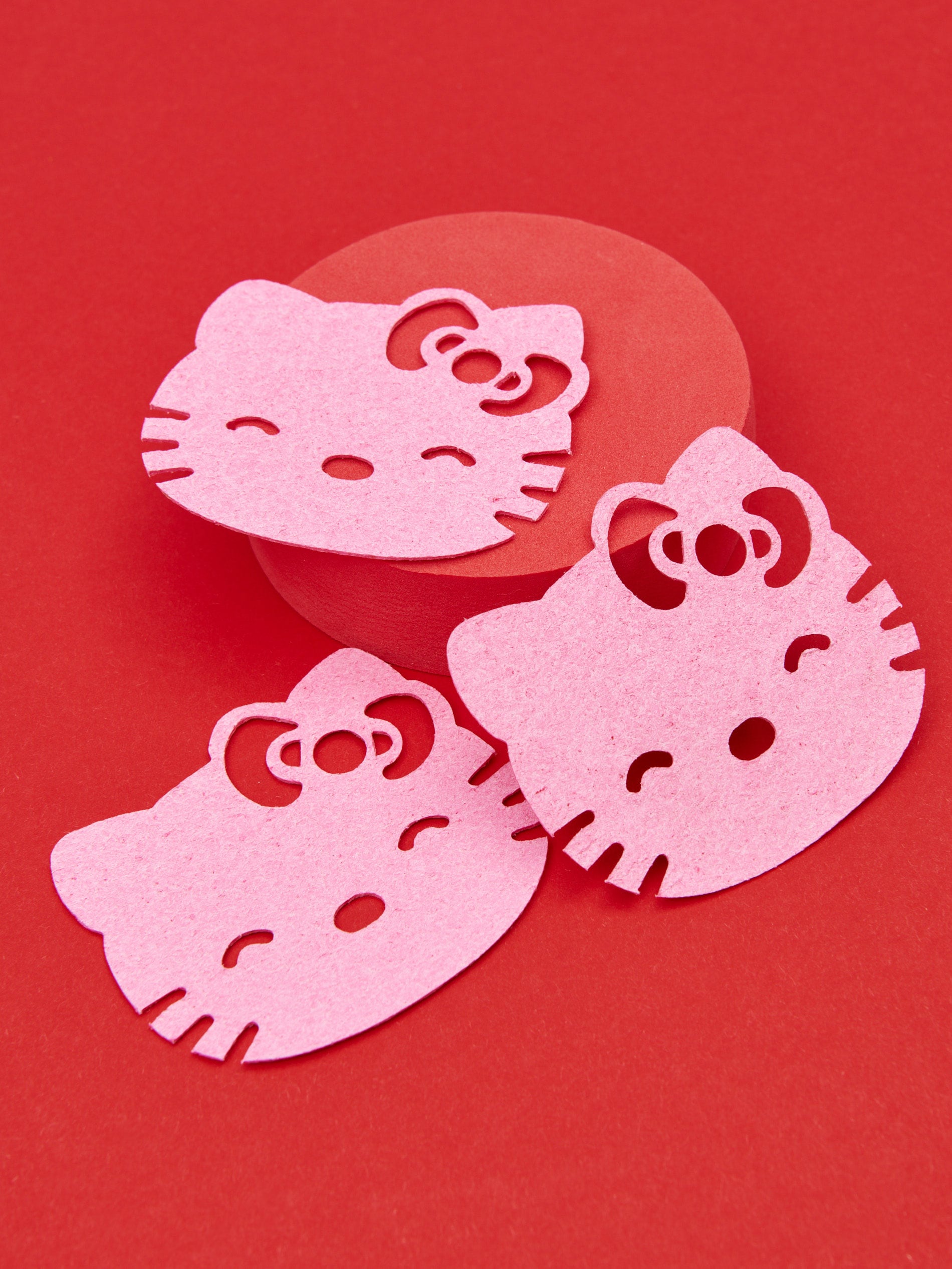Sinsay - Σφουγγάρι πλυσίματος προσώπου Hello Kitty - ροζ παστελ φωτογραφία