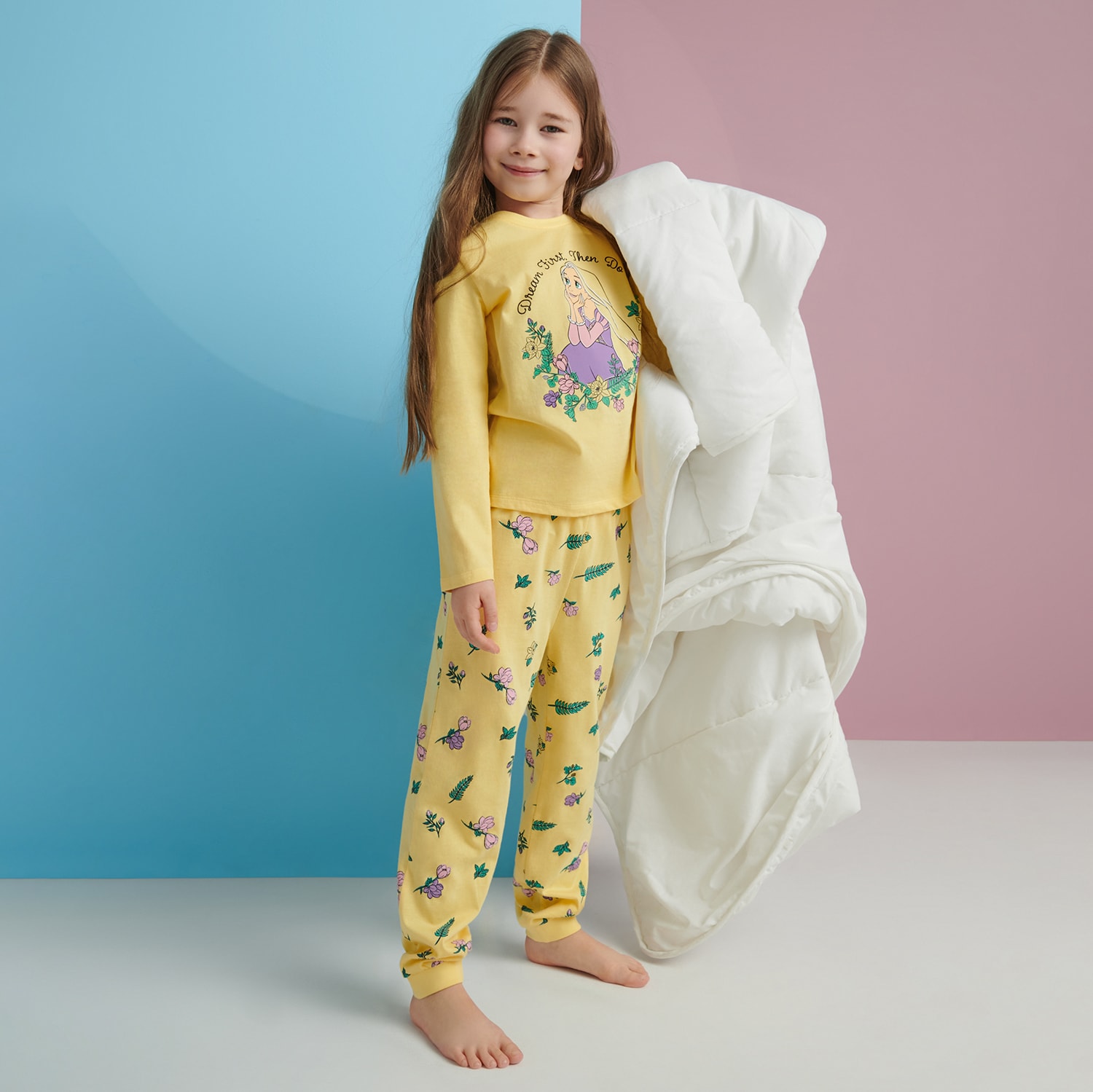 Sinsay – Set pijamale Disney Princess – Galben blouseroumaine-shop.com imagine noua