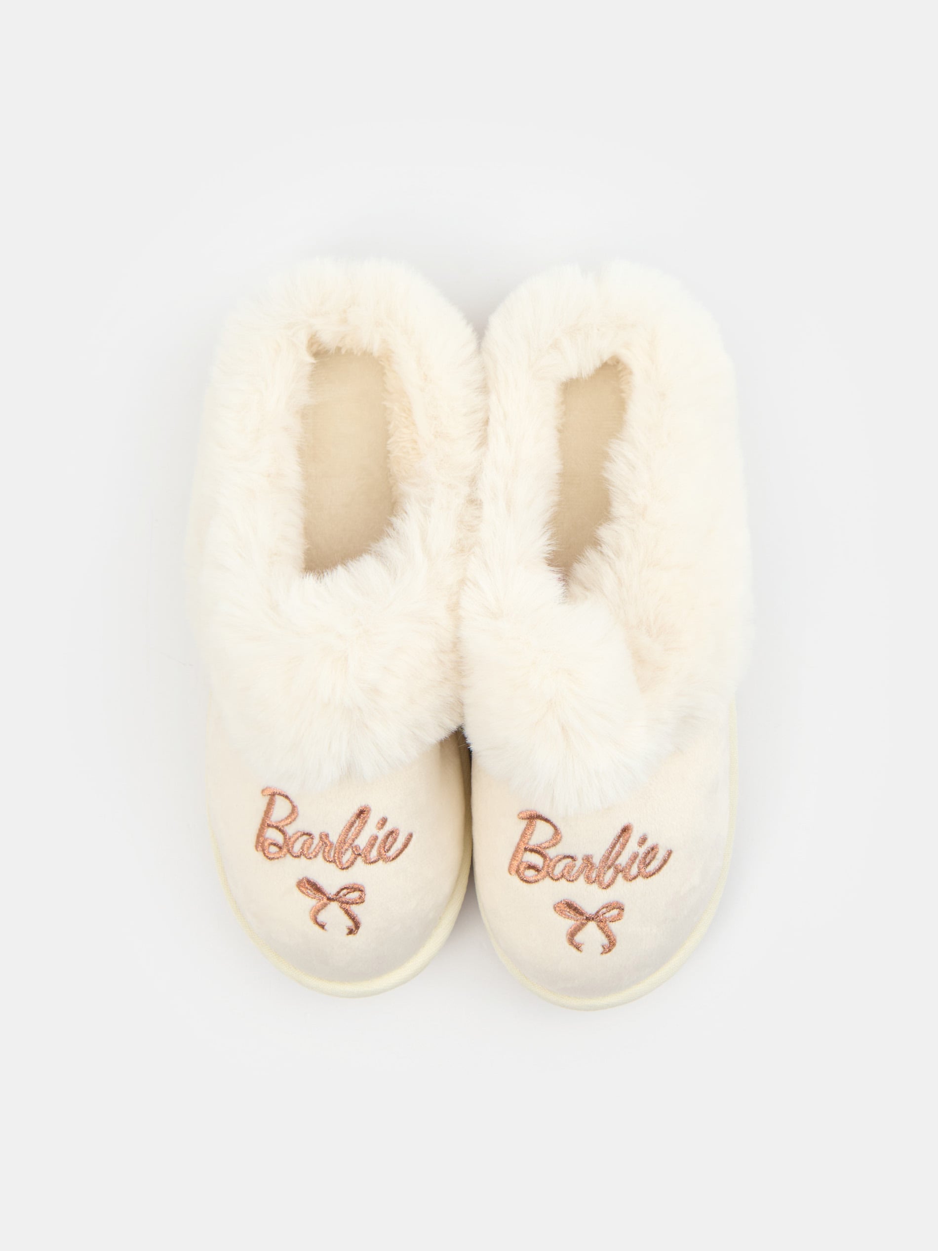 Sinsay - Παντόφλες με τεχνητό γούνινο Barbie - κρεμ φωτογραφία