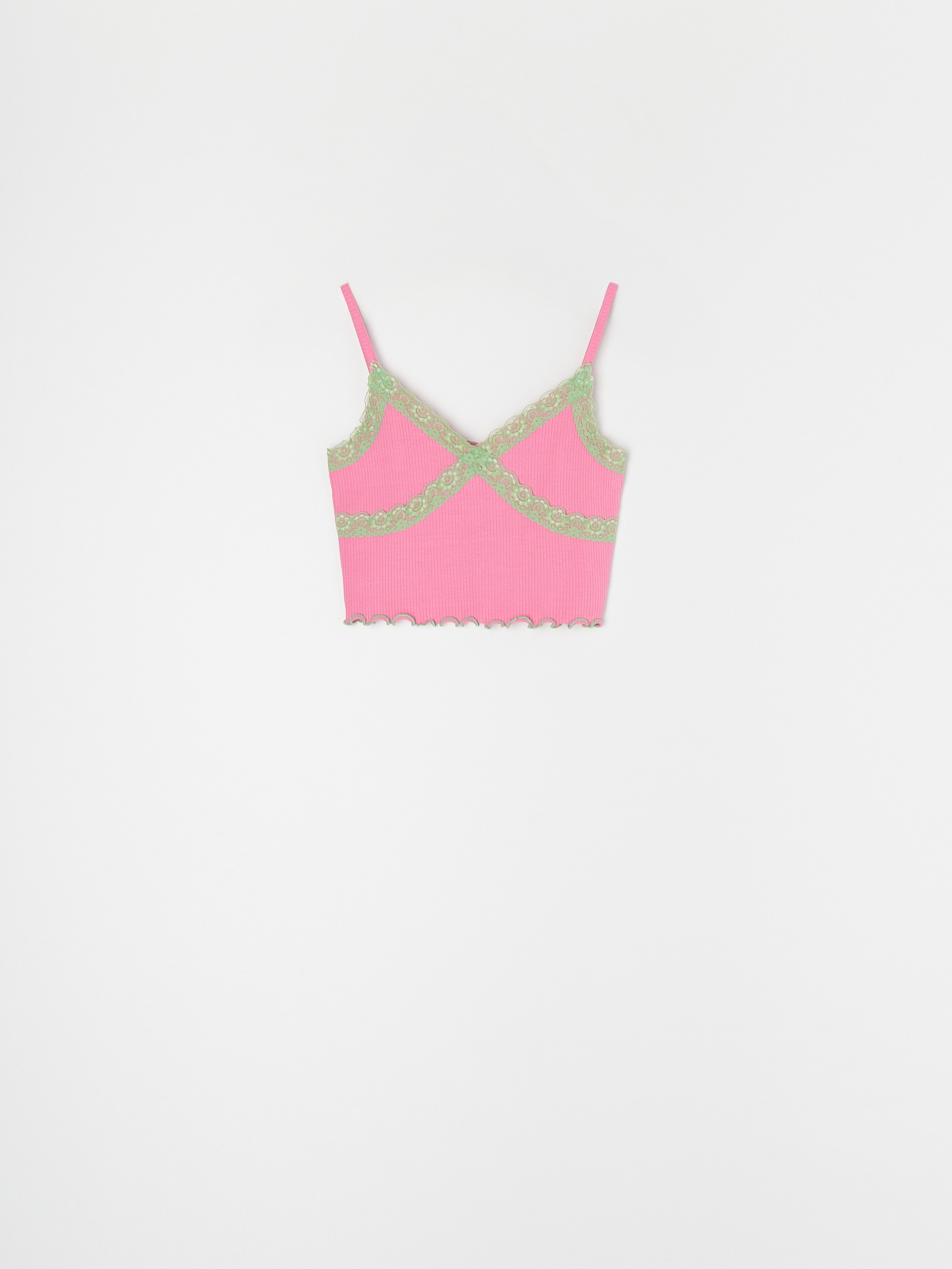 Sinsay - Μπλούζα με τιράντες και δαντελένιο τελείωμα - ροζ φωτογραφία