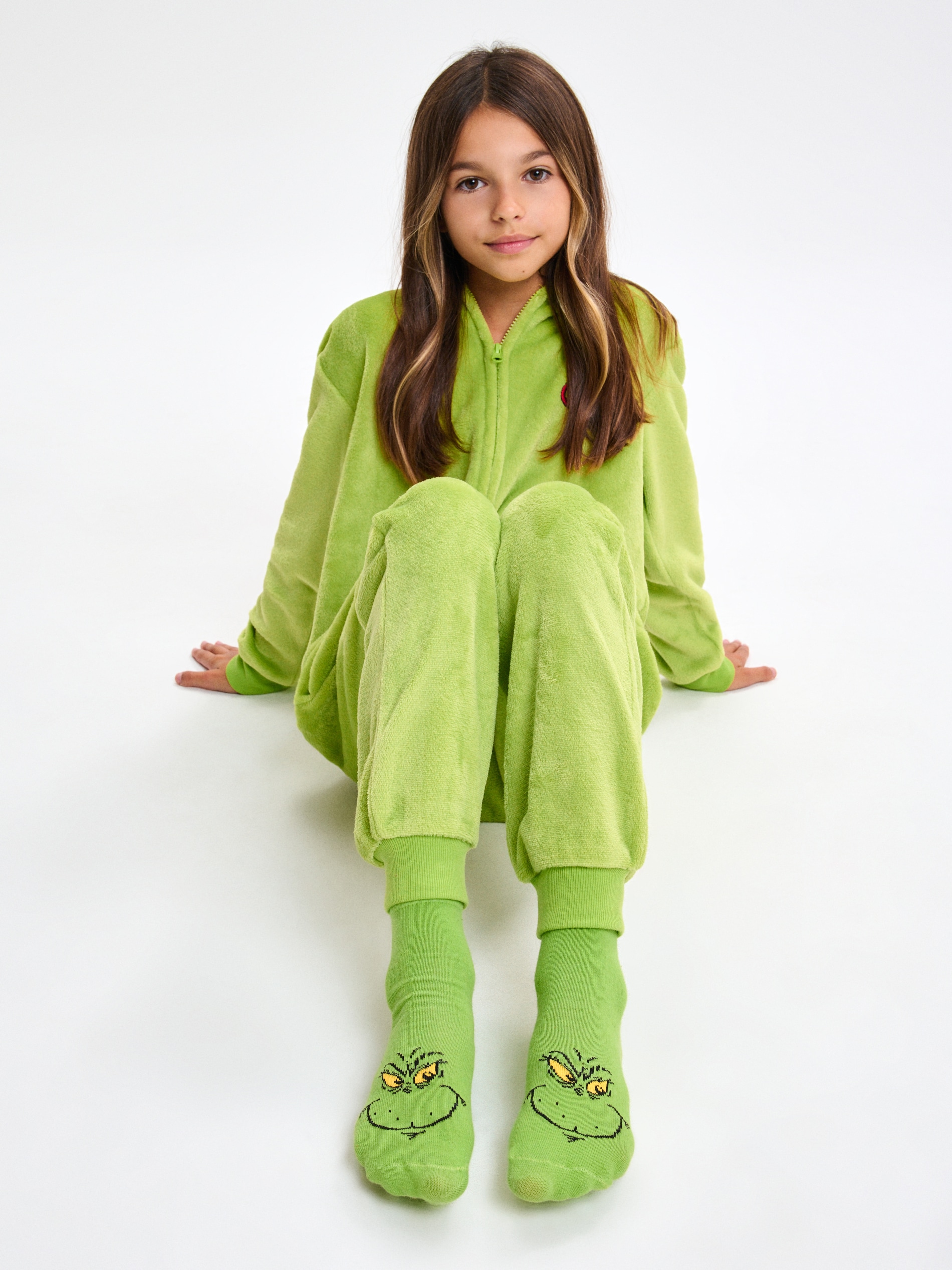 Sinsay - Skarpetki ze wzorem 2 pack Grinch - wielobarwny