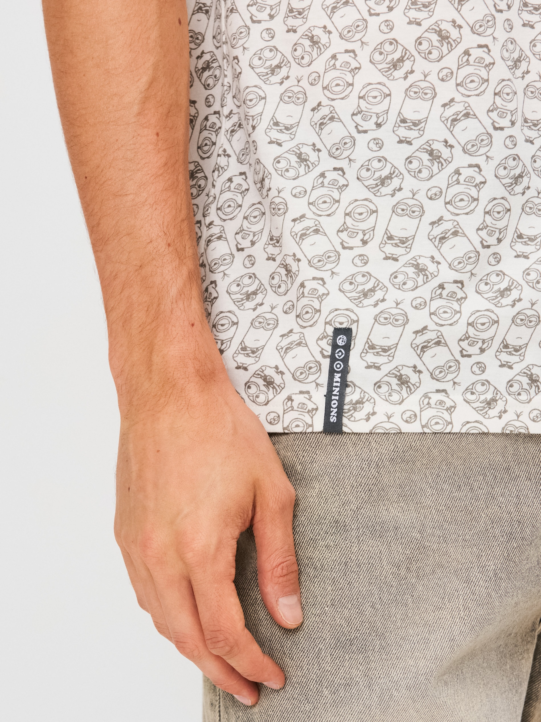 Sinsay - Βαμβακερό μπλουζάκι Minions - κρεμ φωτογραφία