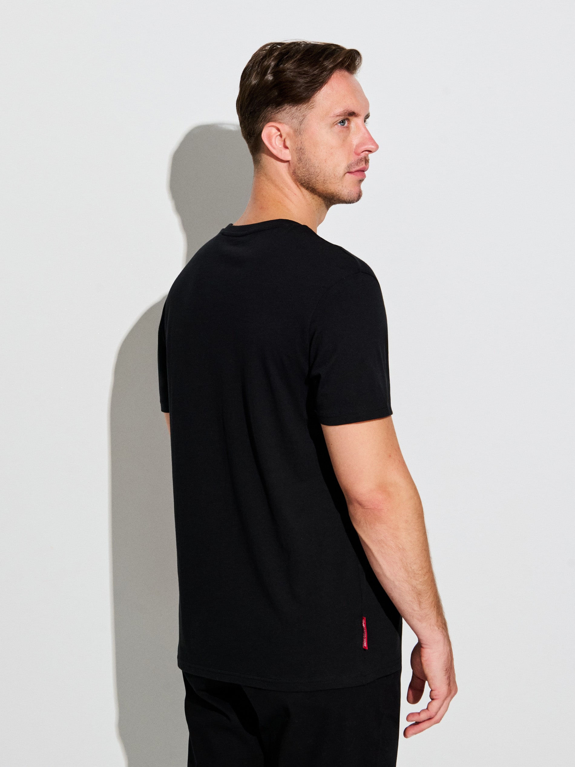 Sinsay - Βαμβακερό μπλουζάκι με στάμπα - μαυρο φωτογραφία