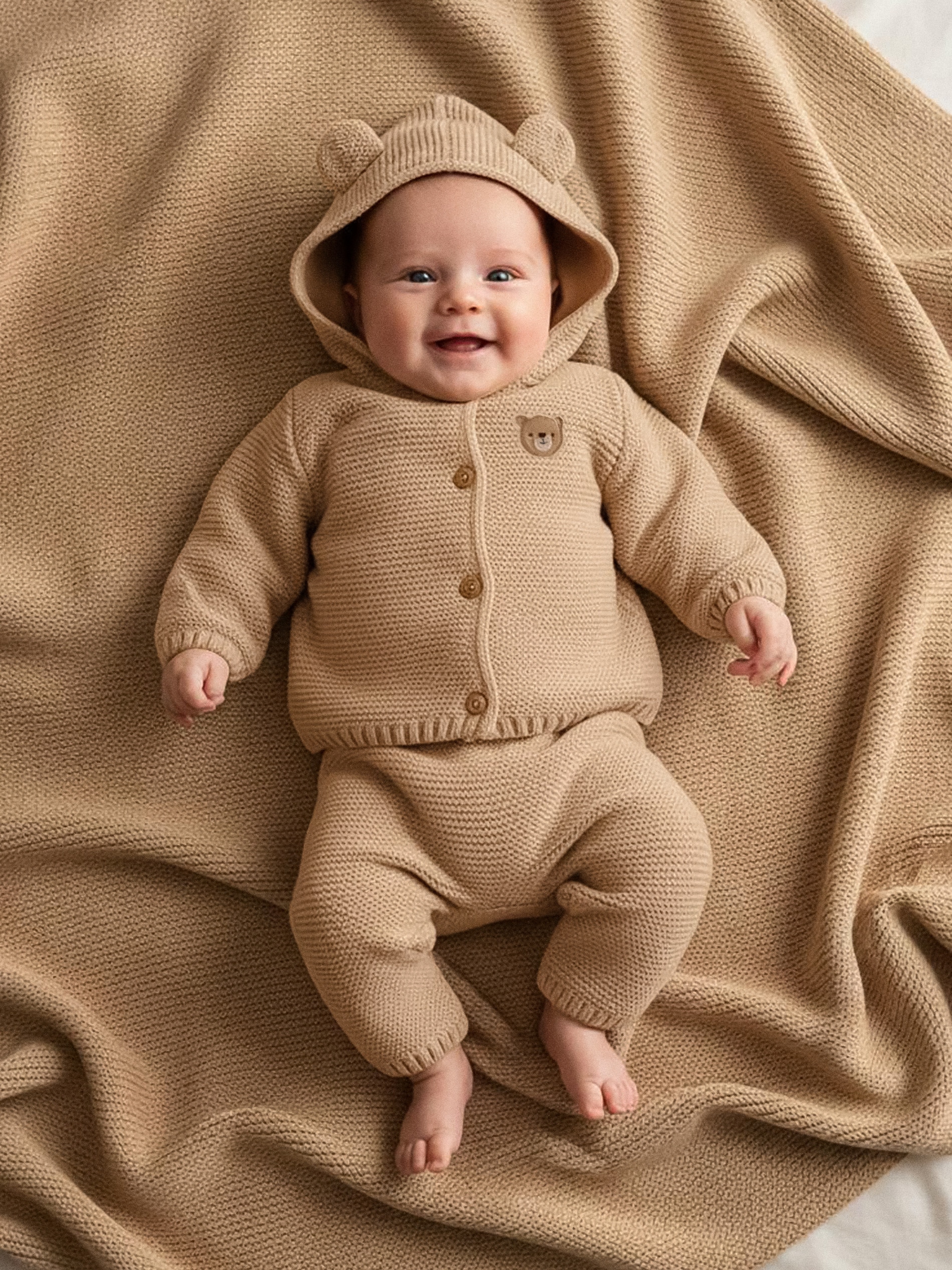 Sinsay - Bawełniana kurtka z uszkami 3D na kapturze - beżowy