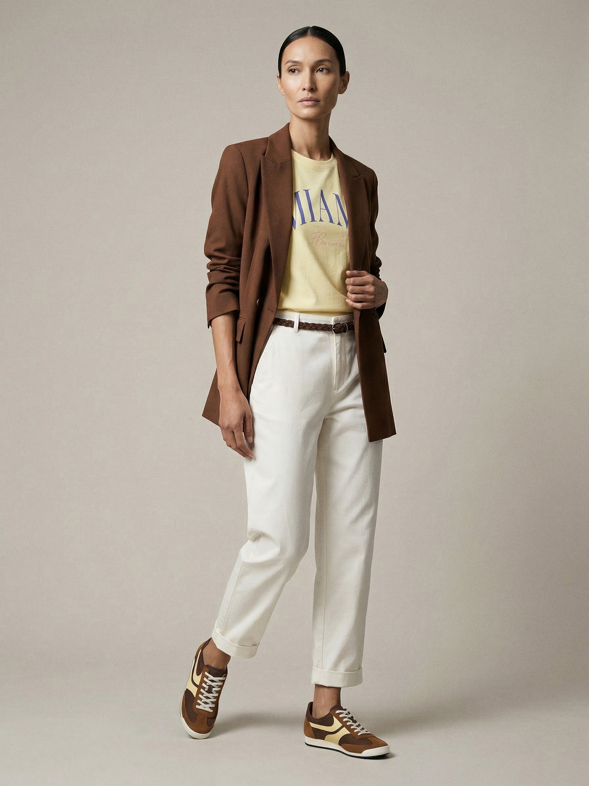 Sinsay - Spodnie chino z paskiem - biały