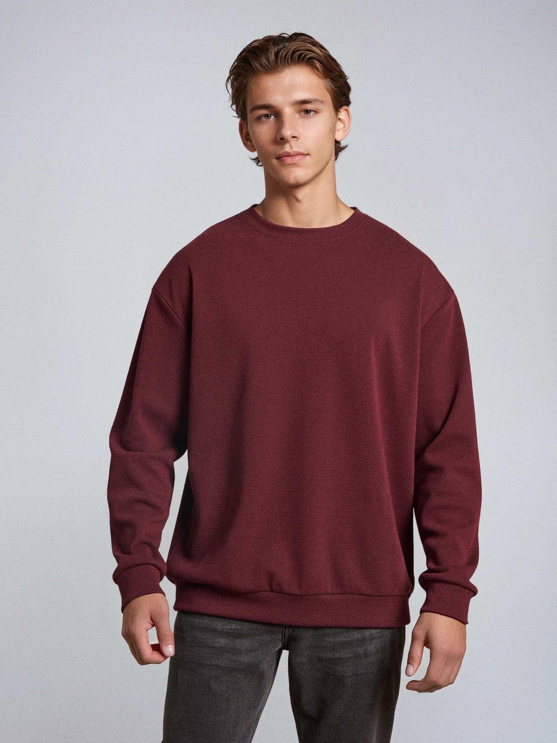 Sinsay - Φούτερ με στρογγυλή λαιμόκοψη - burgundy φωτογραφία