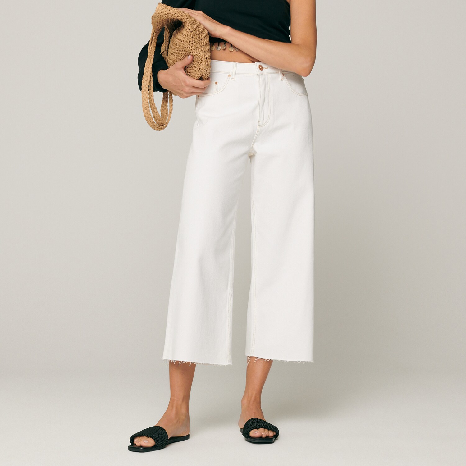 Sinsay – Blugi scurți high waist – Ivory Sinsay imagine noua 2022