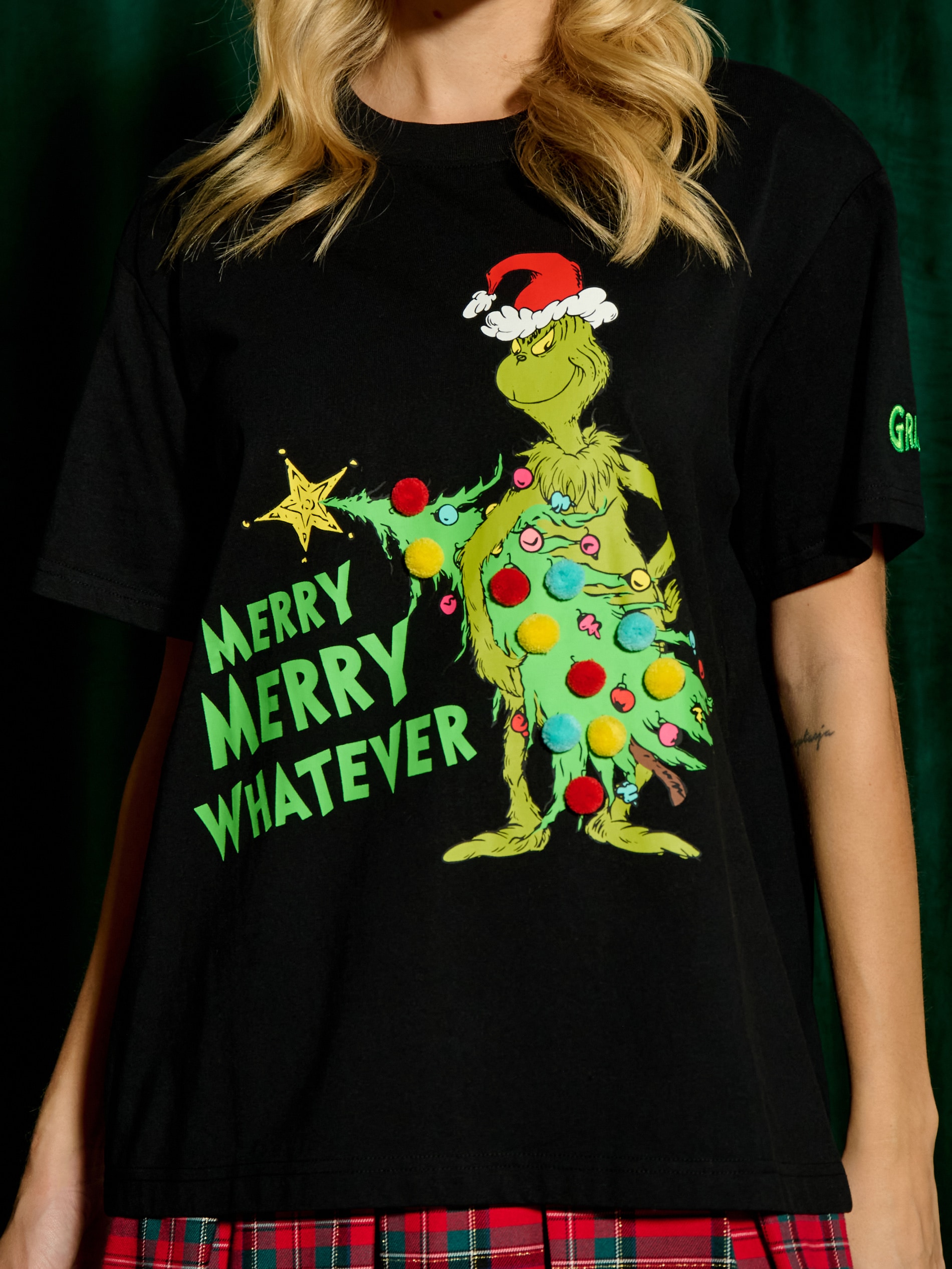 Sinsay - Μπλούζα Grinch - μαυρο φωτογραφία