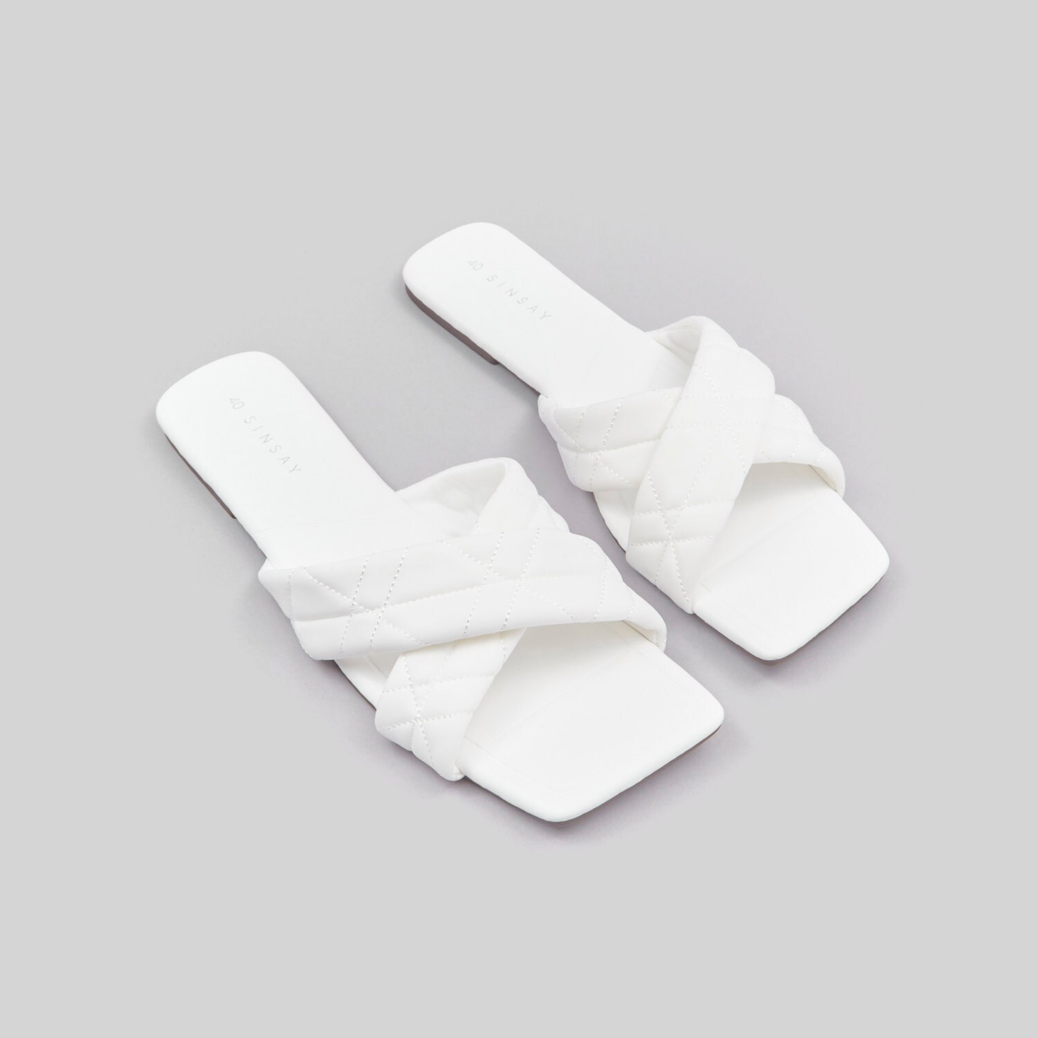 Sinsay - Saboti - Alb