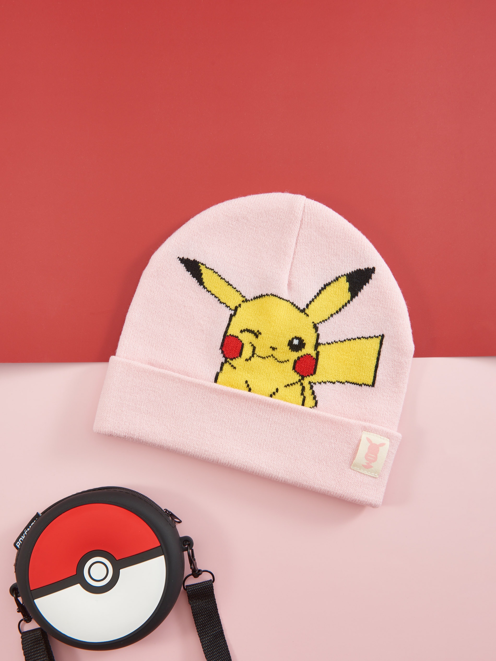 Czapka Pokémon z elastycznego materiału i ozdobnym nadrukiem