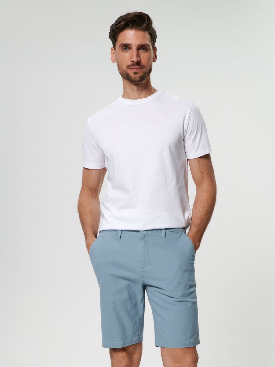 Chino shorts - light blue - SINSAY