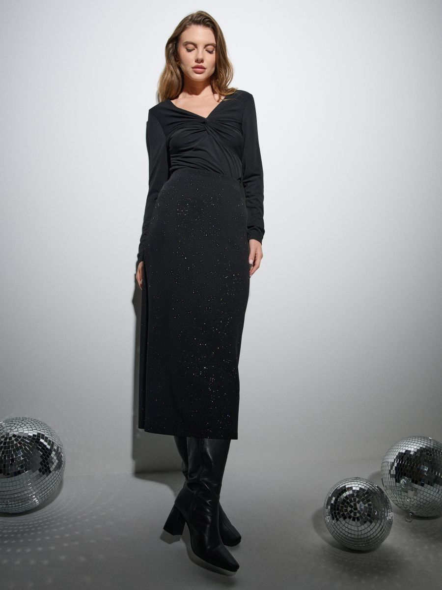 Spódnica midi z połyskiem - czarny - SINSAY