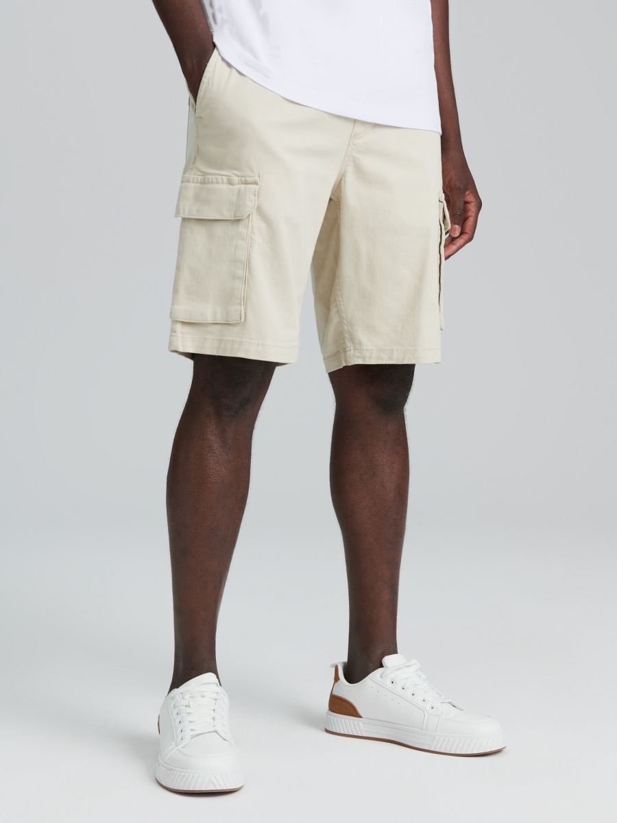 Cargo shorts - beige - SINSAY
