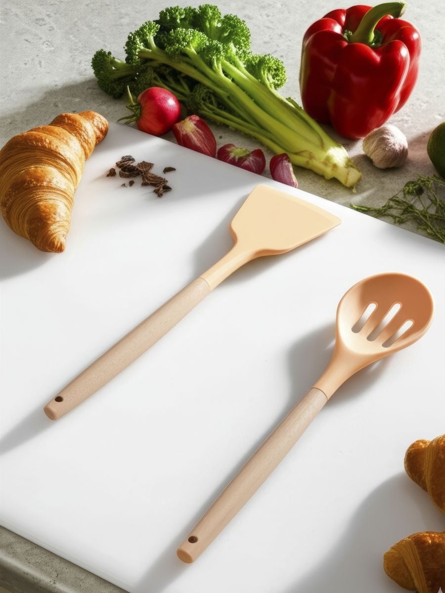 Set de 2 ustensile pentru bucătărie - bej - SINSAY