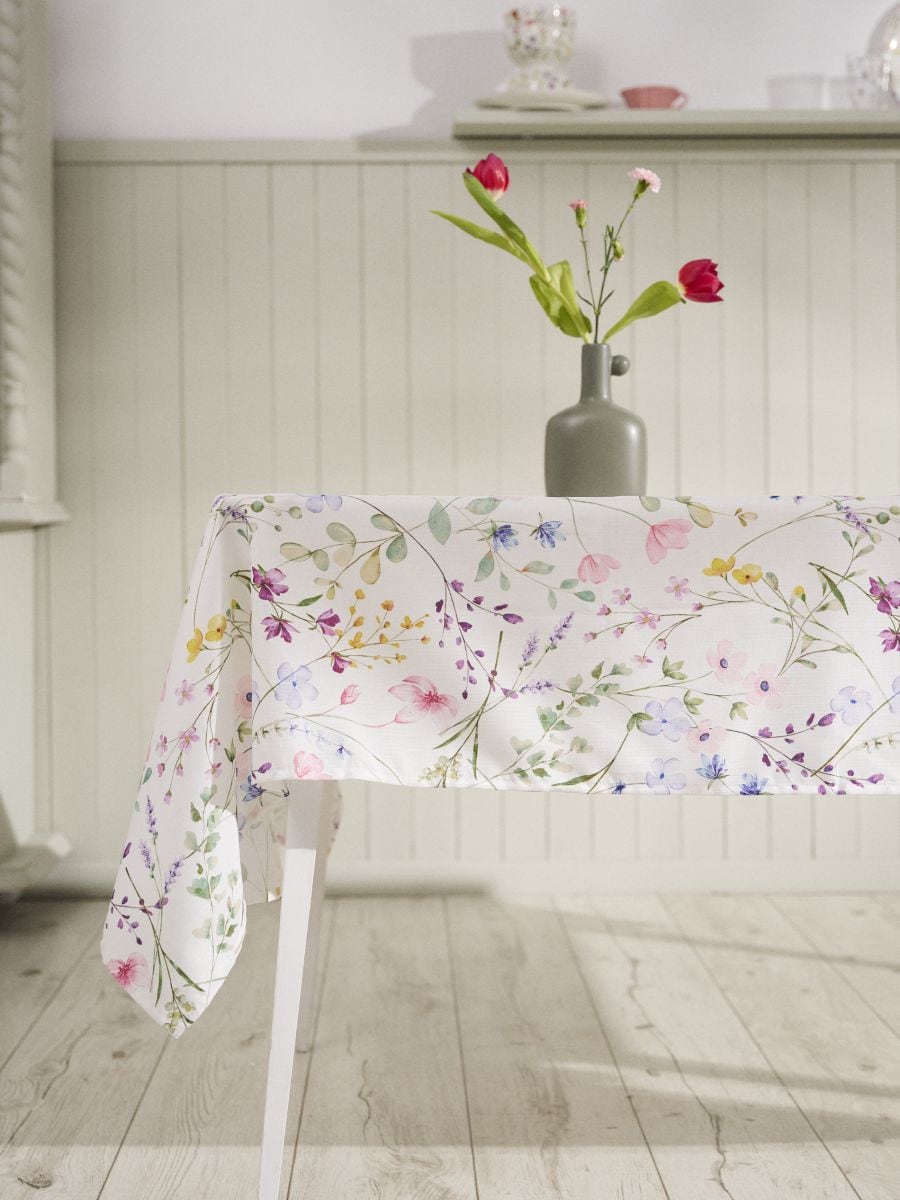 Tischdecke mit Blumenmuster - Mehrfarbig - SINSAY