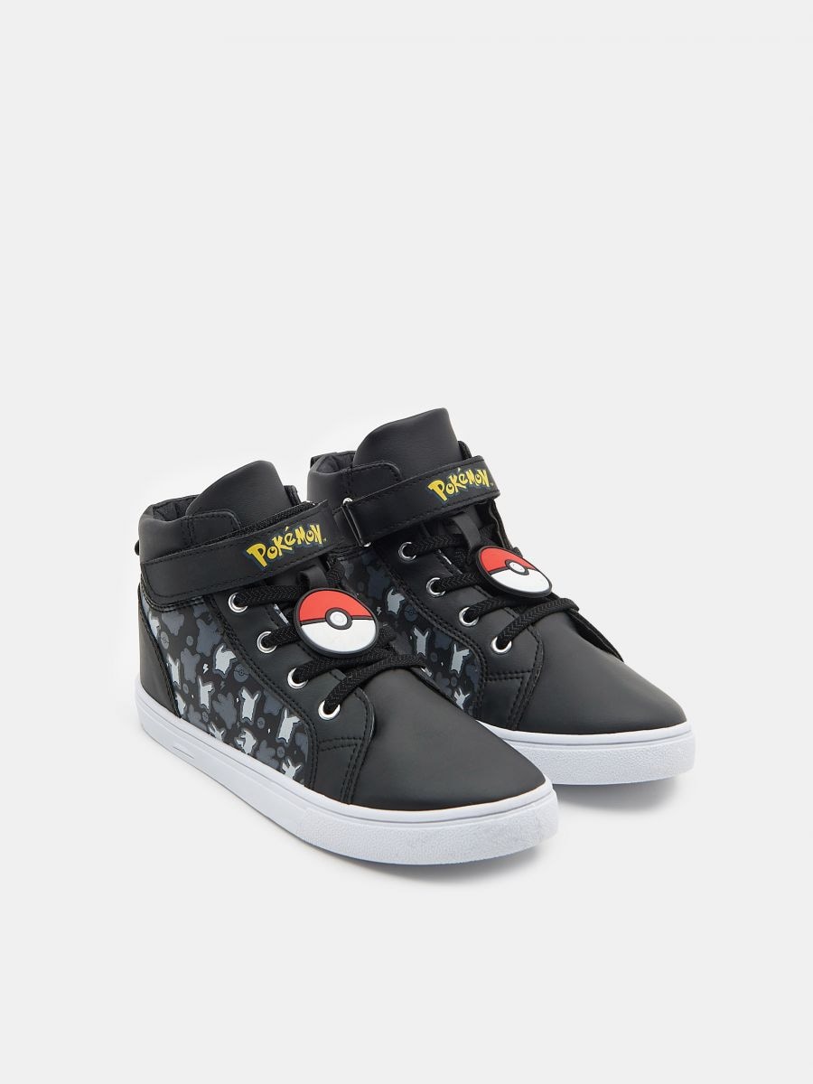 Pokémon sneakers - black - SINSAY