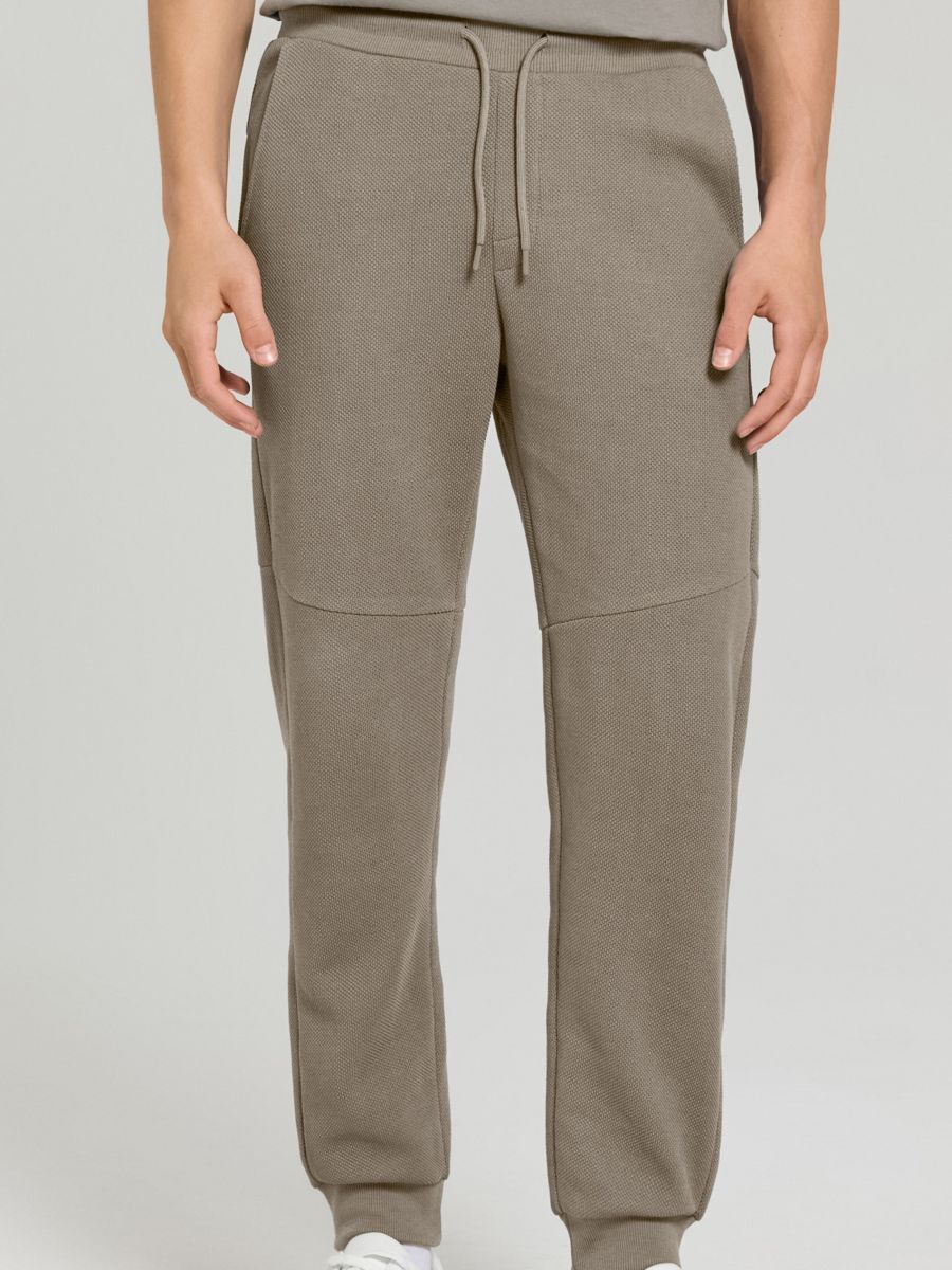 Jogger hlače - smeđe - SINSAY