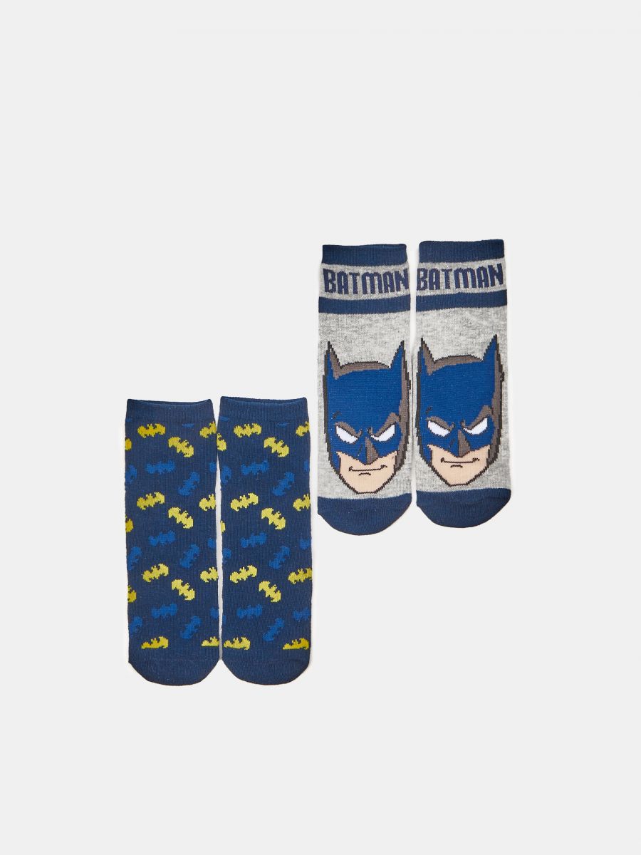 Enjuague bucal Aparador protesta Pack de 2 pares de calcetines de Batman Color gris claro - SINSAY -  0180J-09M