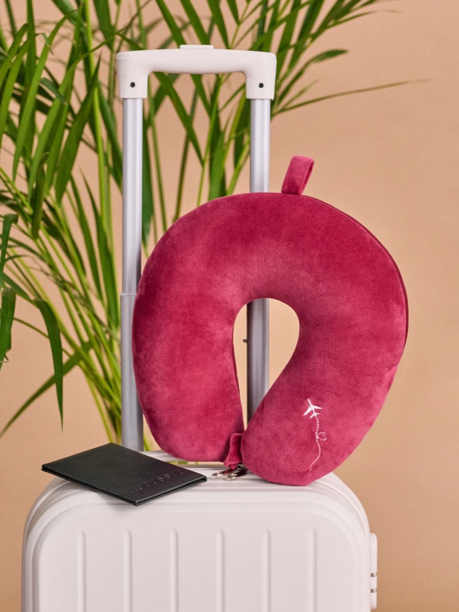 Дорожня подушка - бордовий - SINSAY