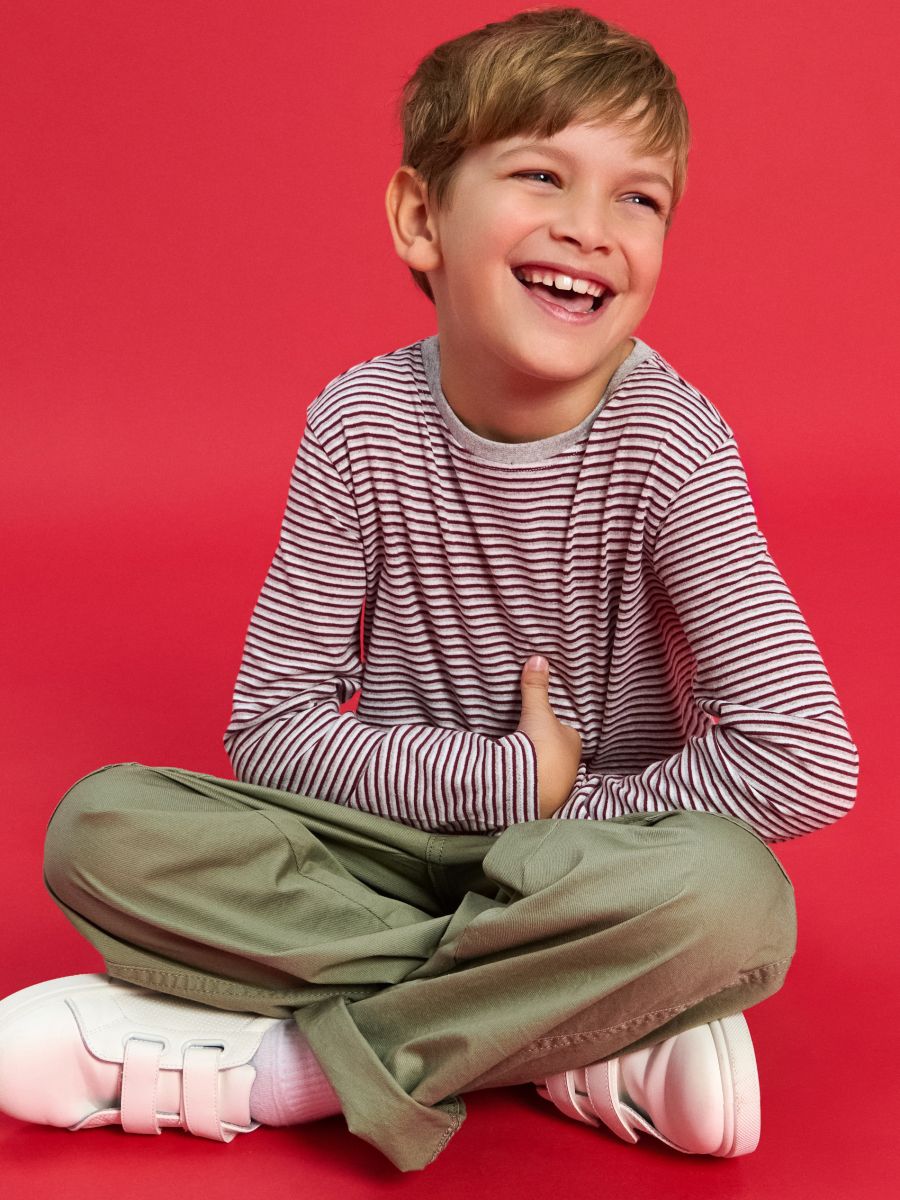 Majica dugih rukava - belo - SINSAY