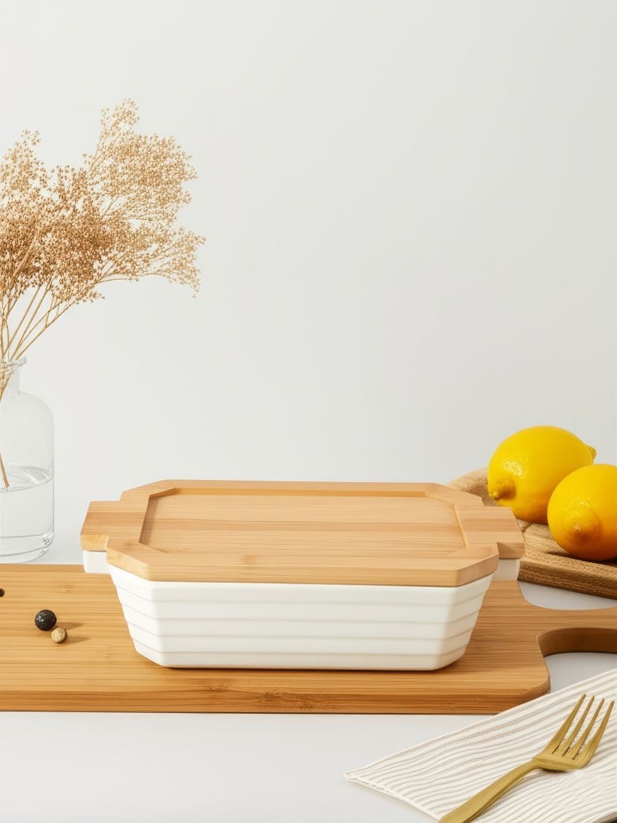 Élelmiszertároló edény fedővel - fehér - SINSAY