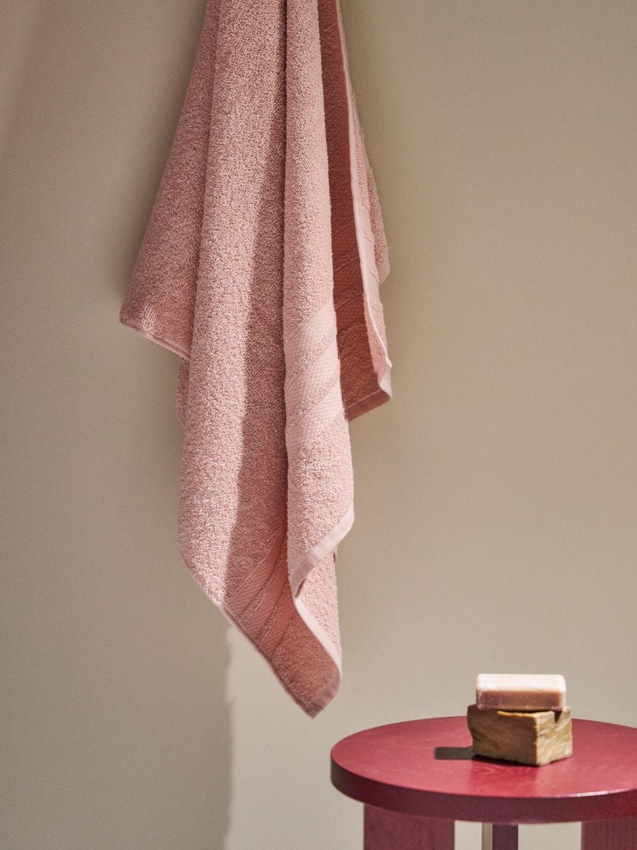 Pamučni peškir - roze - SINSAY