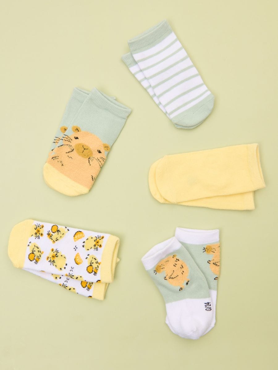 Skarpetki 5 pack - wielobarwny - SINSAY