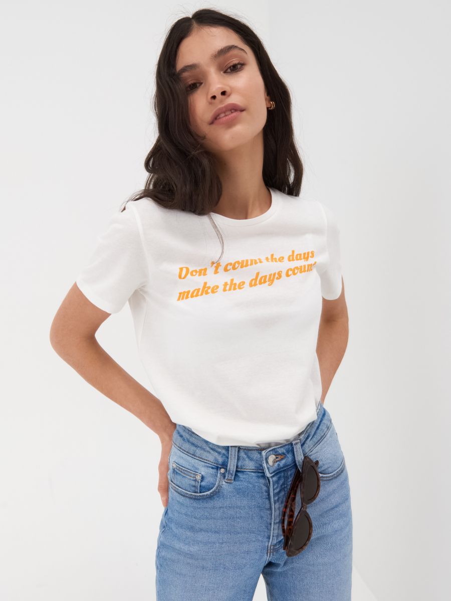 Sesame Street T-shirt with print Color cream - SINSAY - 2770B-01X