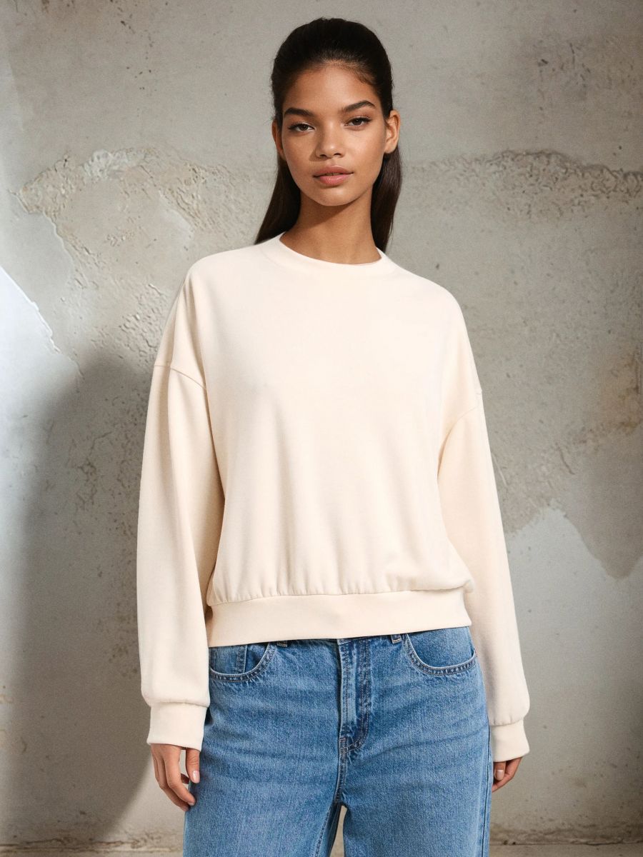 Hanorac simplu cu mâneci lungi soft touch - nude - SINSAY