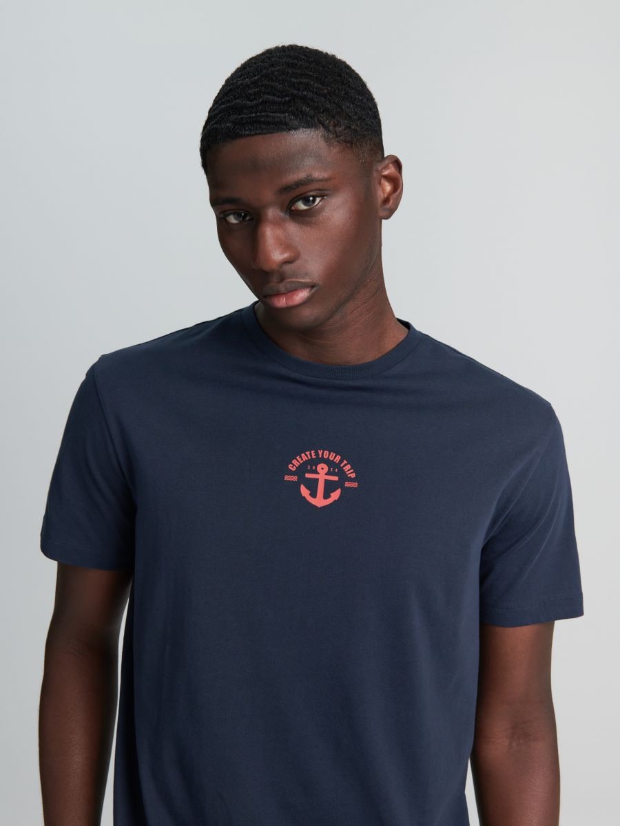 T-Shirt mit Print - Navy - SINSAY