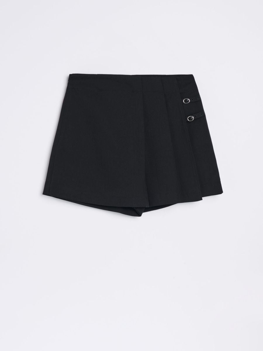 Pantaloni scurți tip fustă - negru - SINSAY