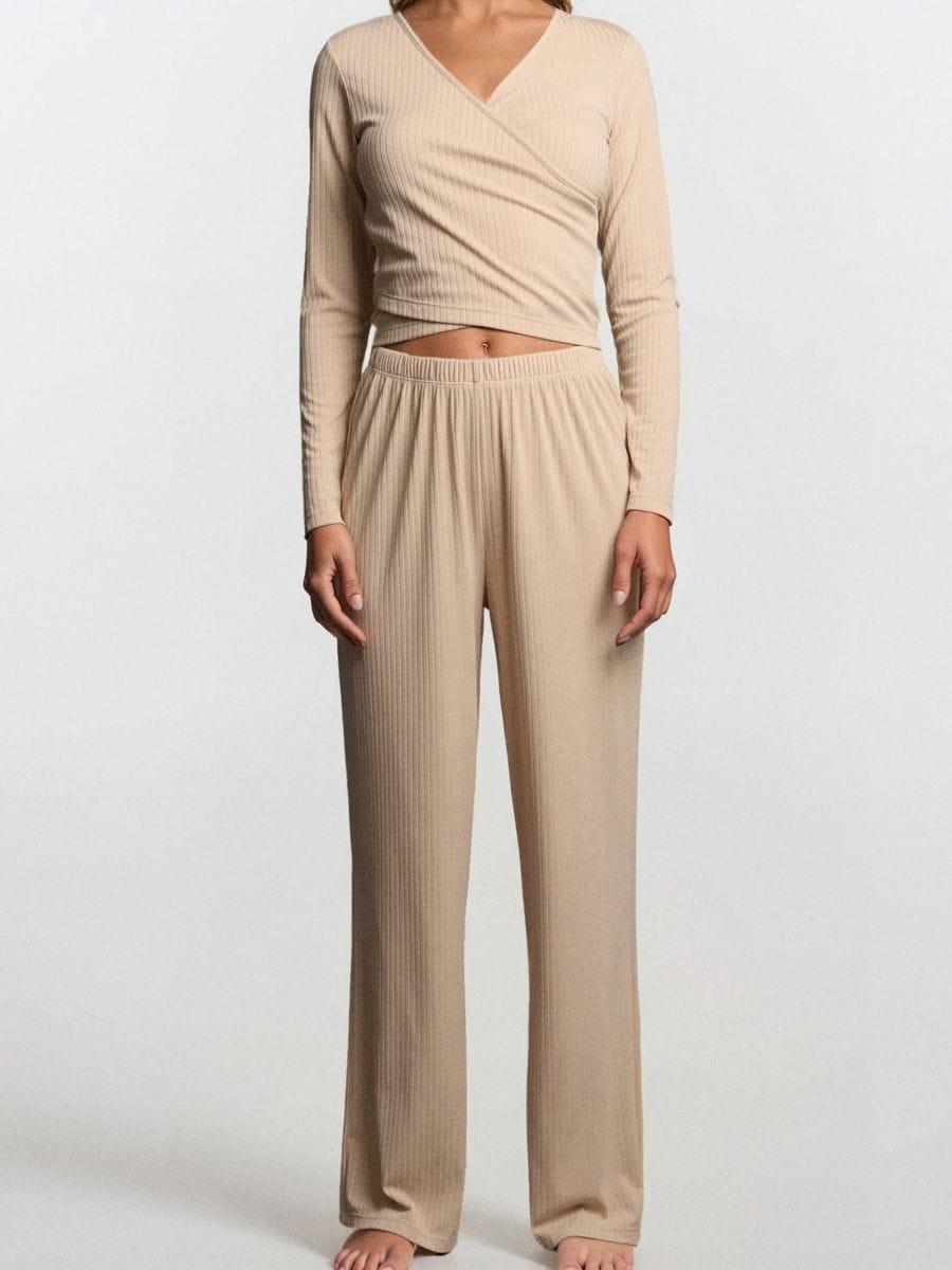 Pijama din două piese - nude - SINSAY