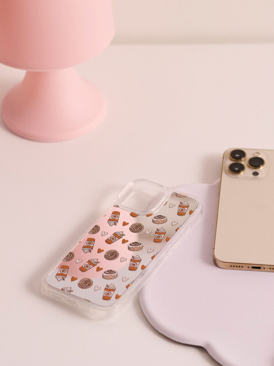 Etui na telefon iPhone 15 - wielobarwny - SINSAY