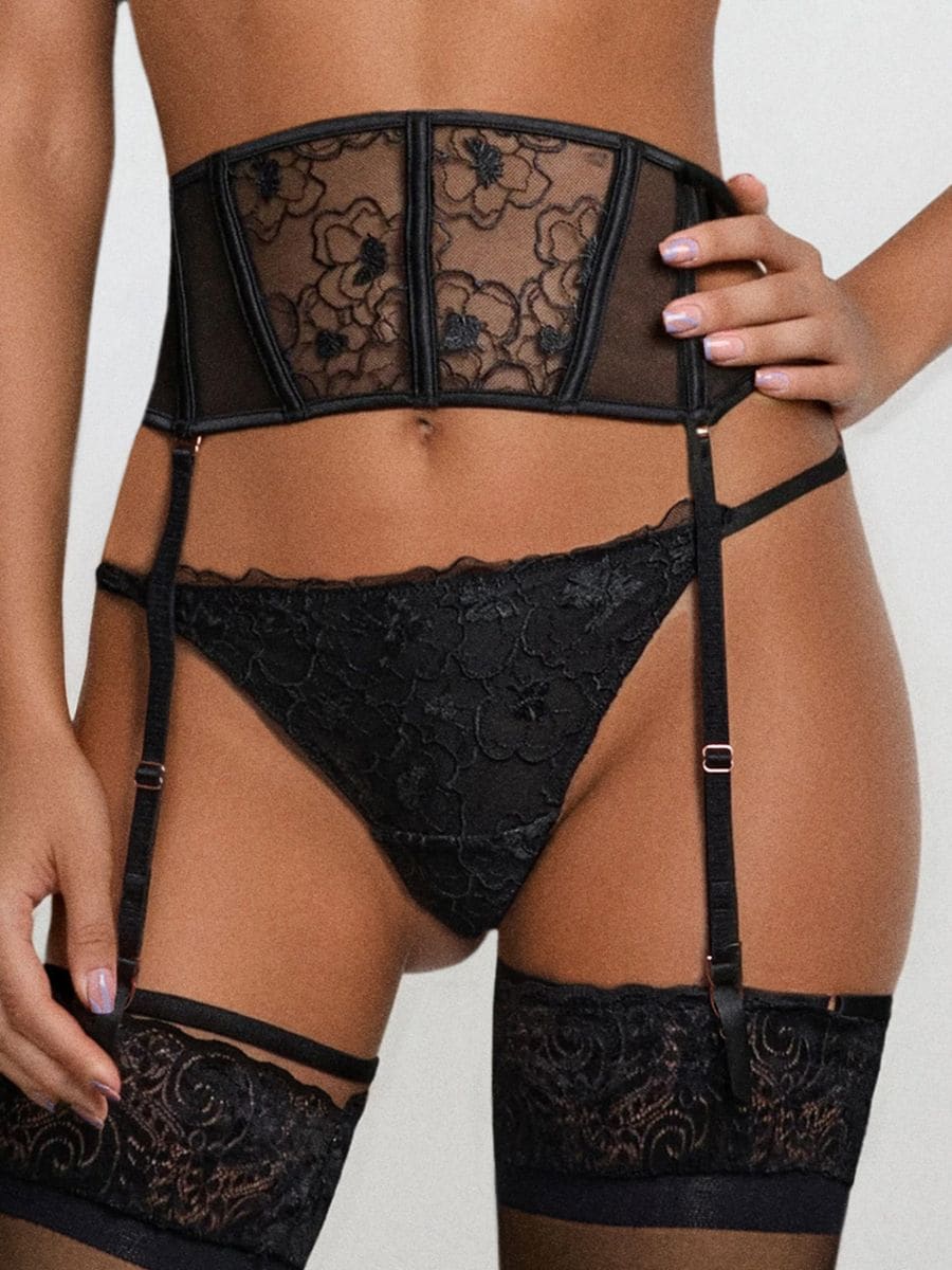 Sukapaela vöö - must - SINSAY