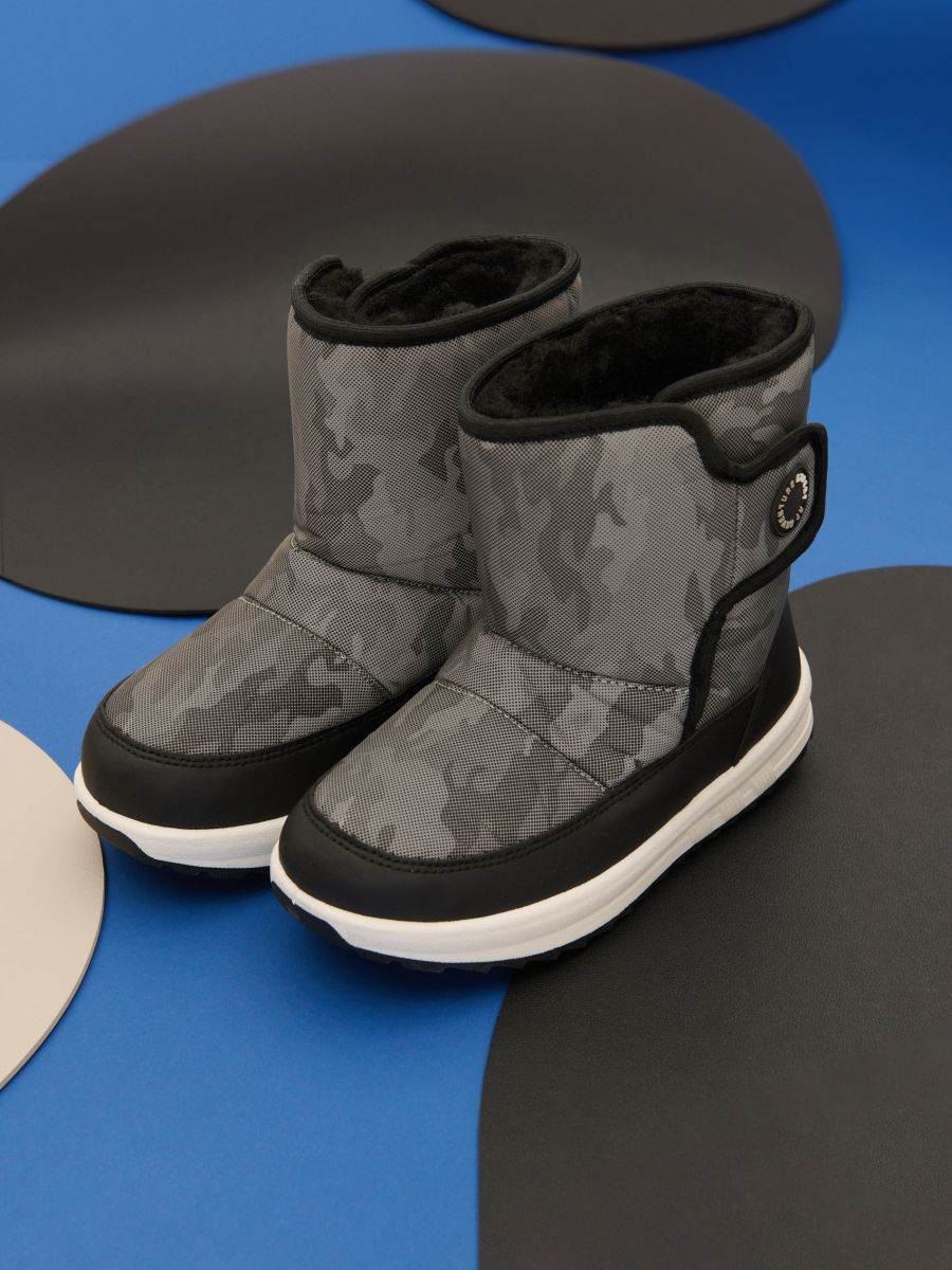 Talvesaapad villase voodriga - hõbedane - SINSAY