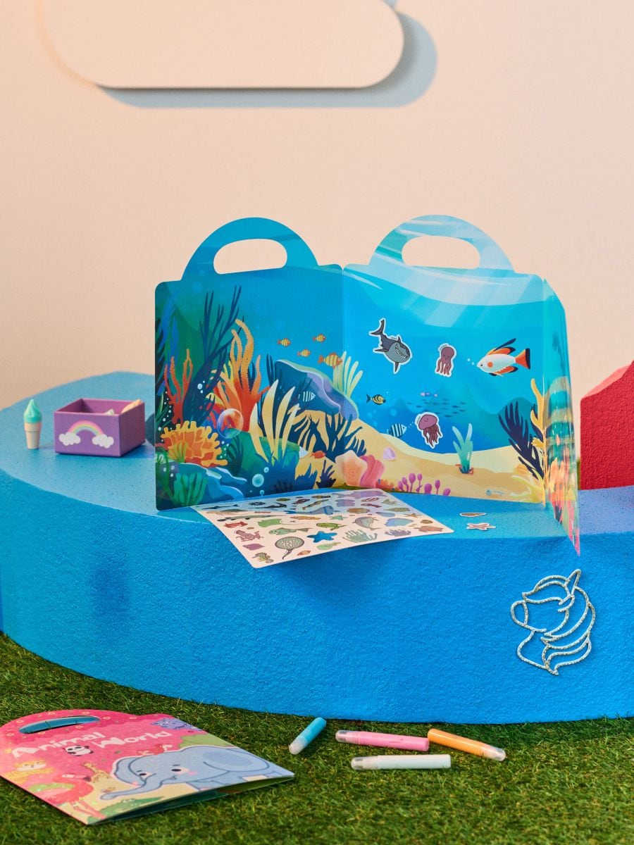 Knjiga sa naljepnicama - plava - SINSAY