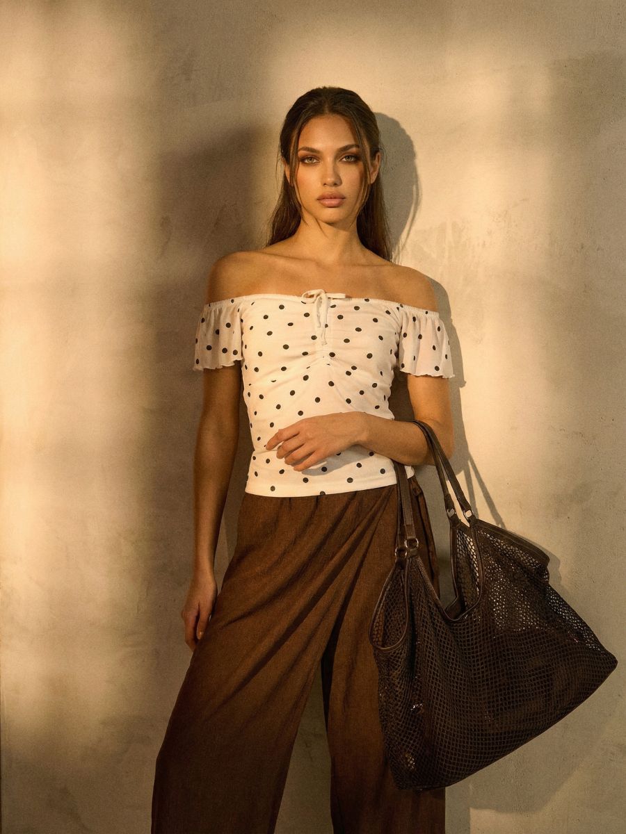 Top pitsiga ja kroogetega täppidega - mitmevärviline - SINSAY