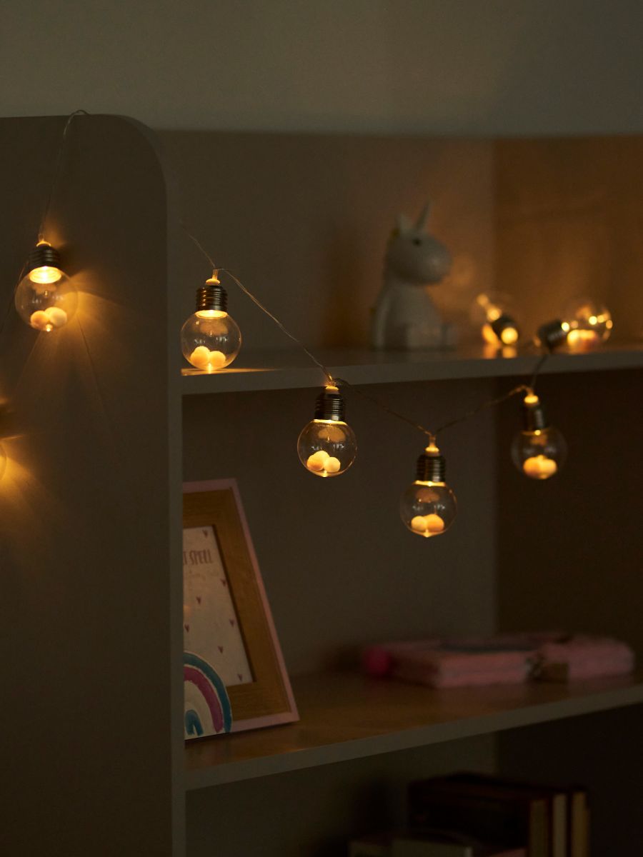 LED лампички - пастелнорозово - SINSAY