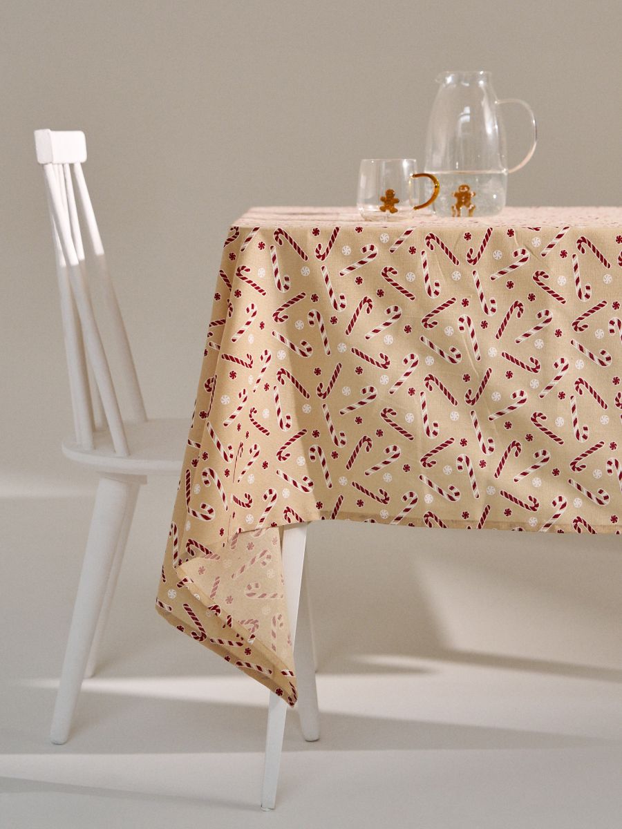 Božićni stolnjak s motivom šećernih štapića - bijelo - SINSAY