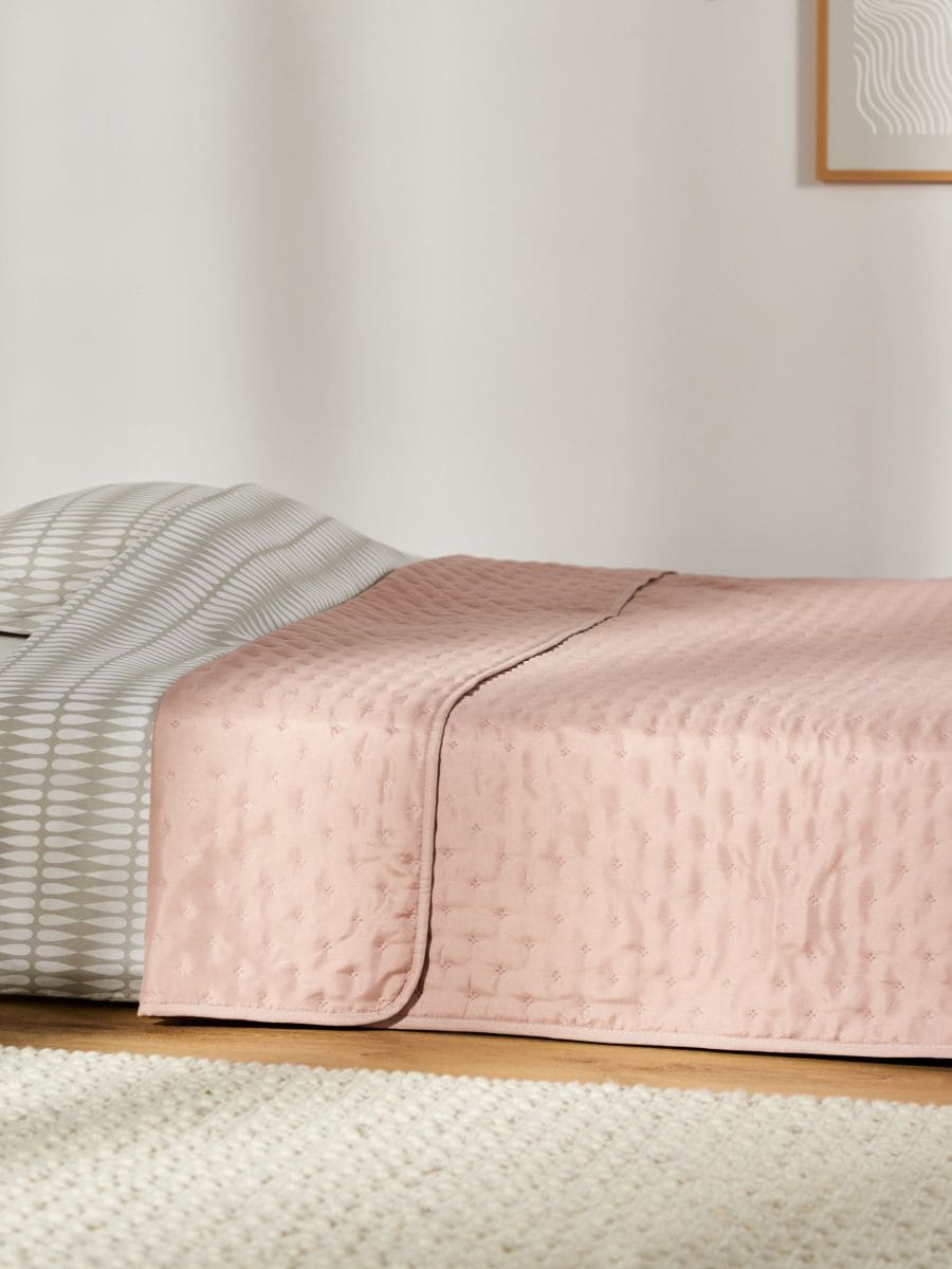 Narzuta na łóżko - różowy - SINSAY
