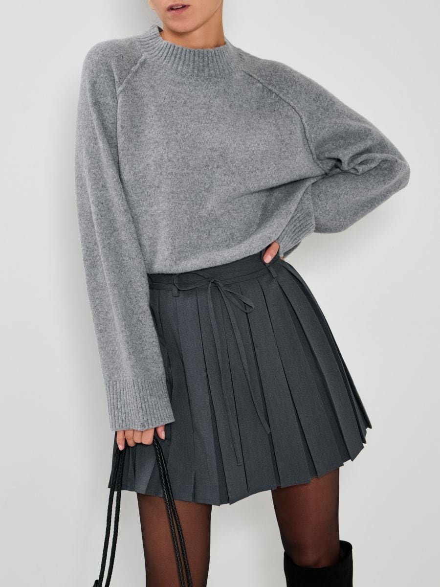 Пуловер основен - сив - SINSAY