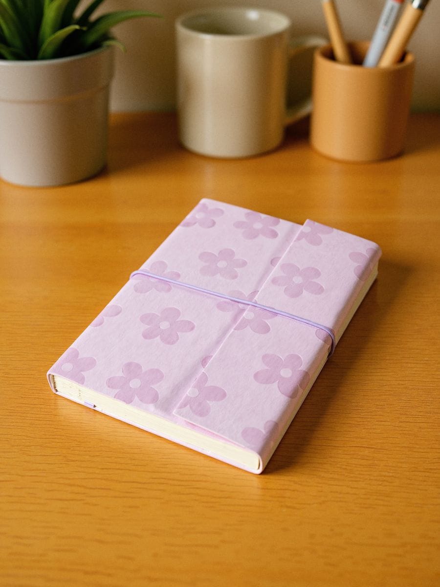 Блокнот - рожевувато-ліловий - SINSAY