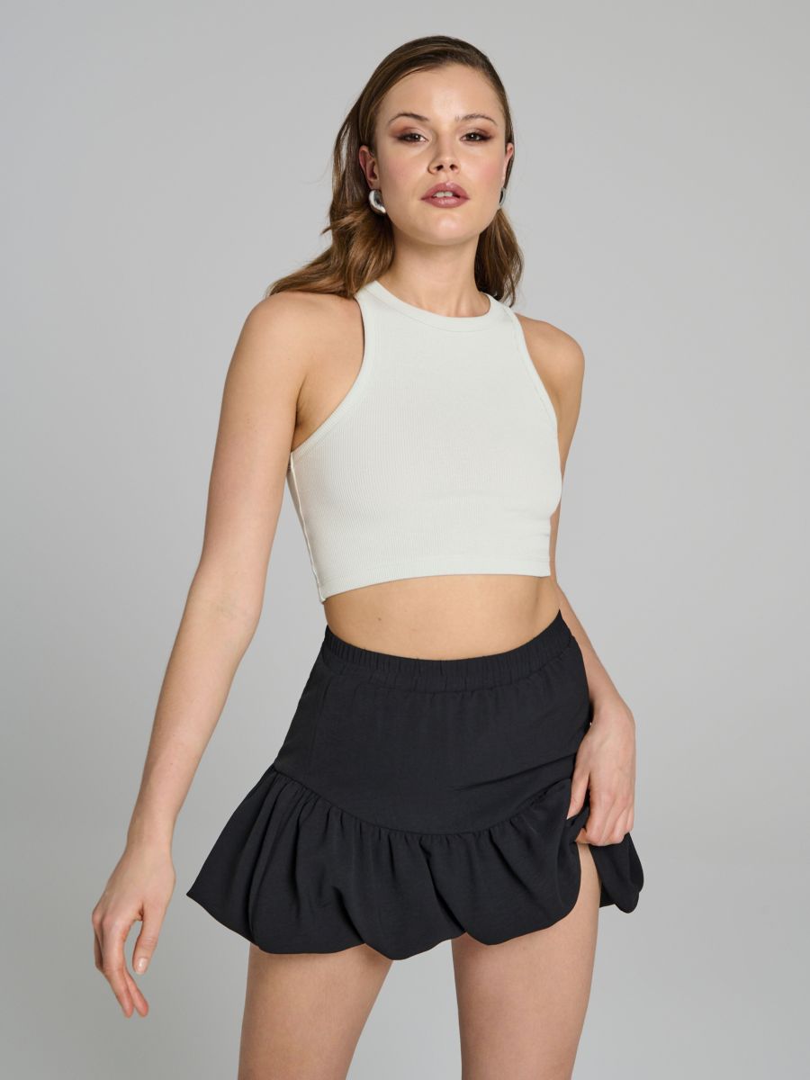 Rebrasti crop top - svetlozelena - SINSAY